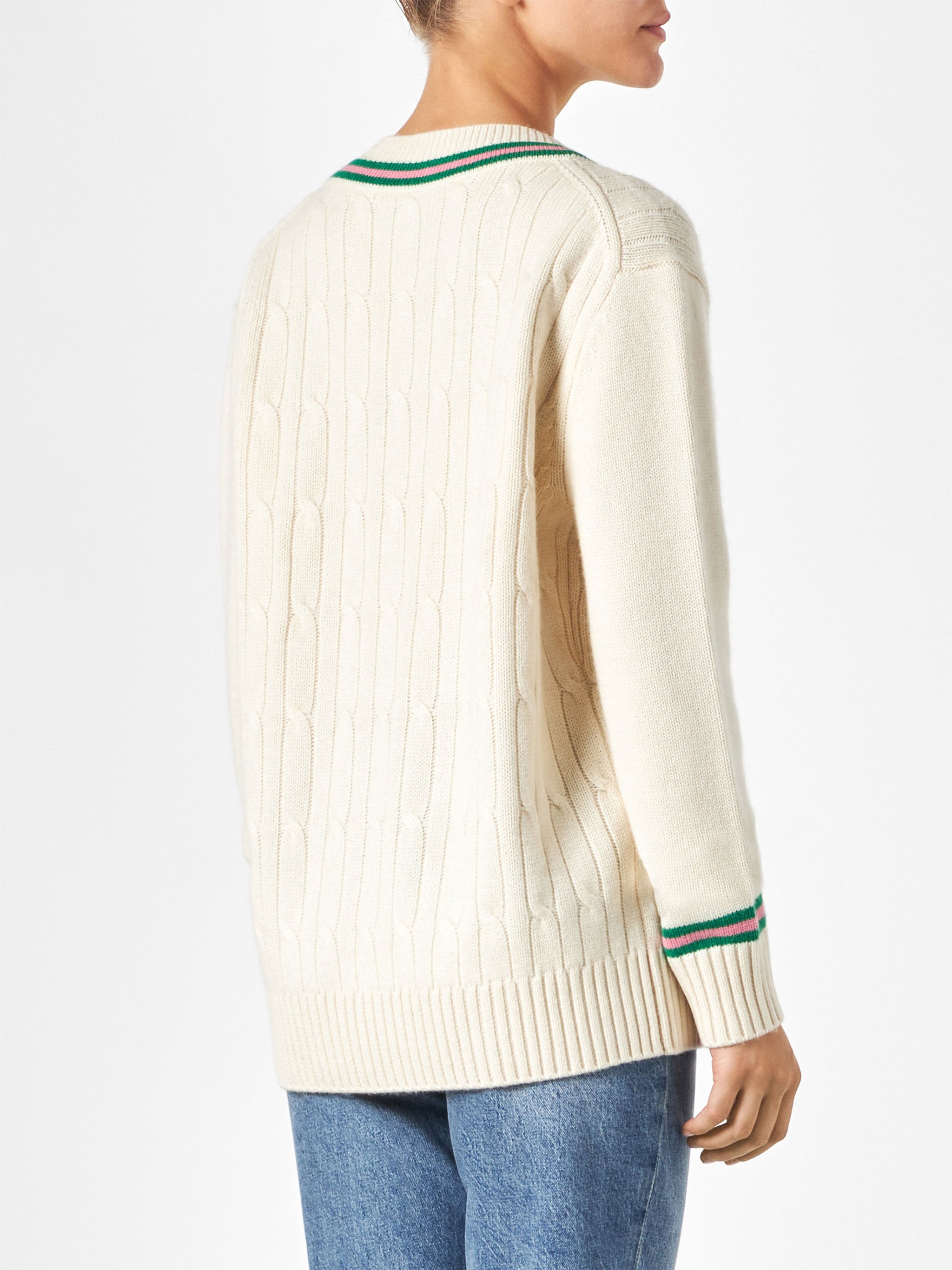 mc2-saint-barth-roger-maglia-donna-scollo-v-cashmere-misto-bianca-con-patch image 4