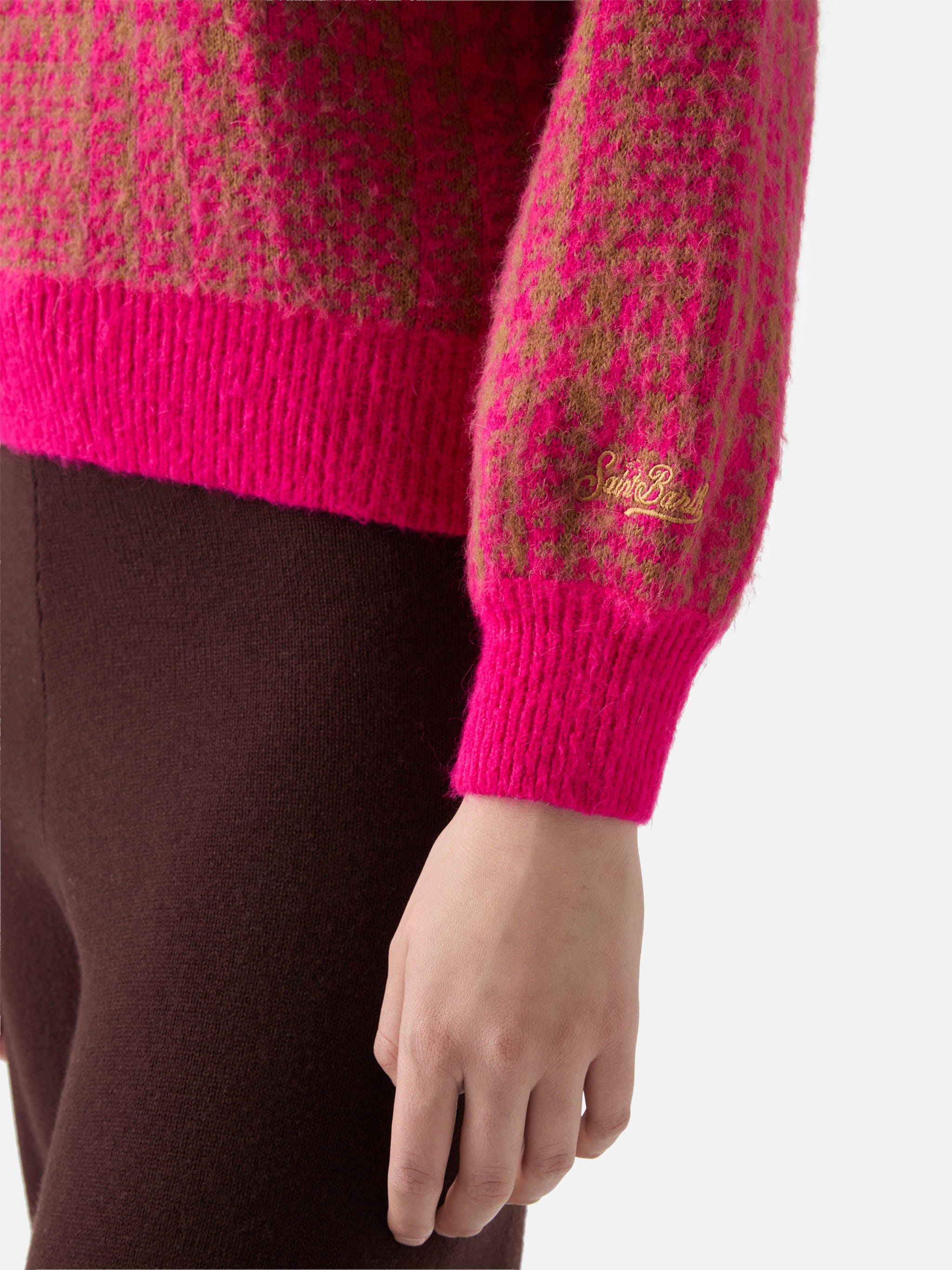 mc2-saint-barth-danya-soft-maglione-rosa-principe-di-galles-girocollo-oversize image 5