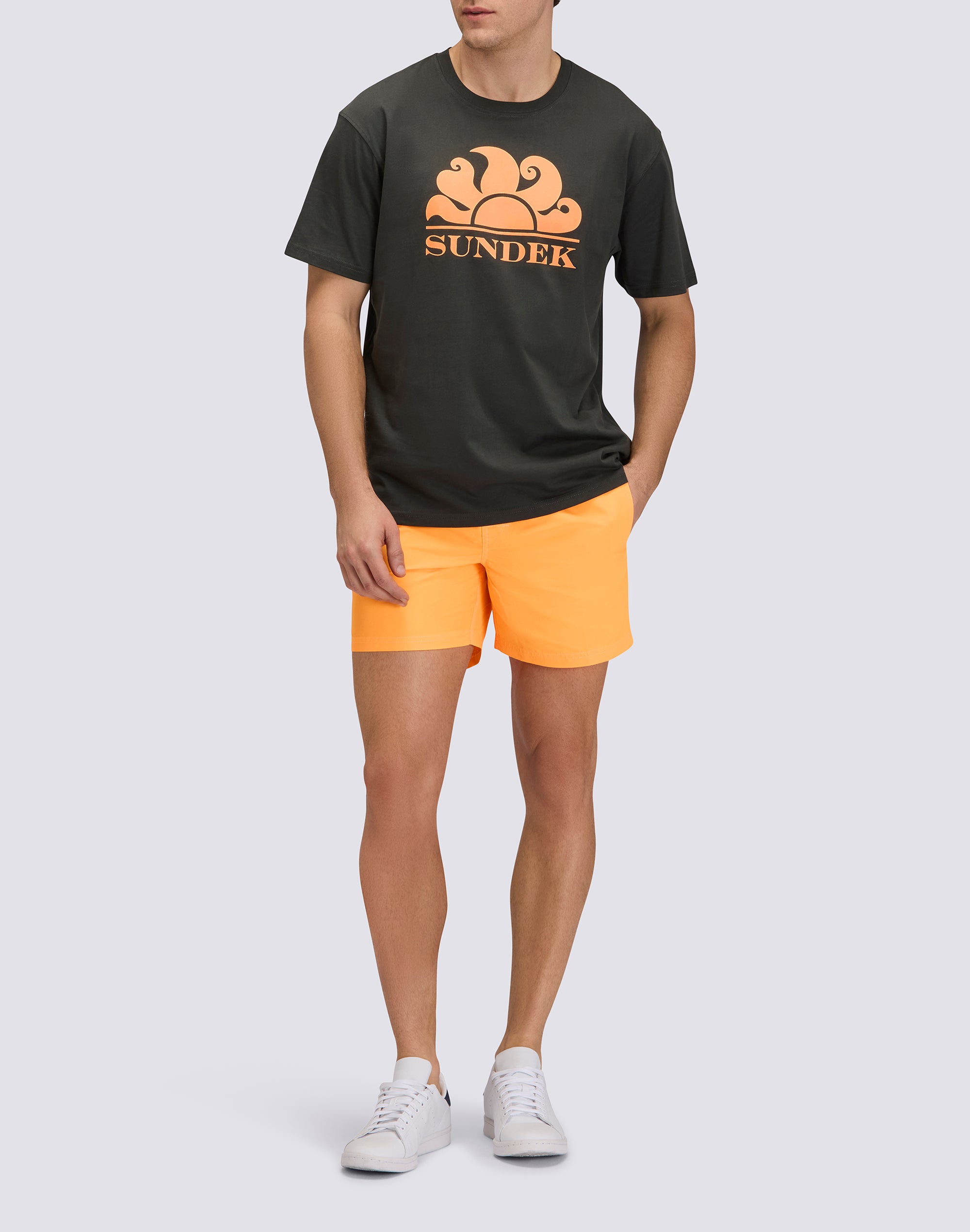 sundek-goldenwave-t-shirt-uomo-girocollo-new-simeon-con-maxi-logo-m021tej7800 image 3