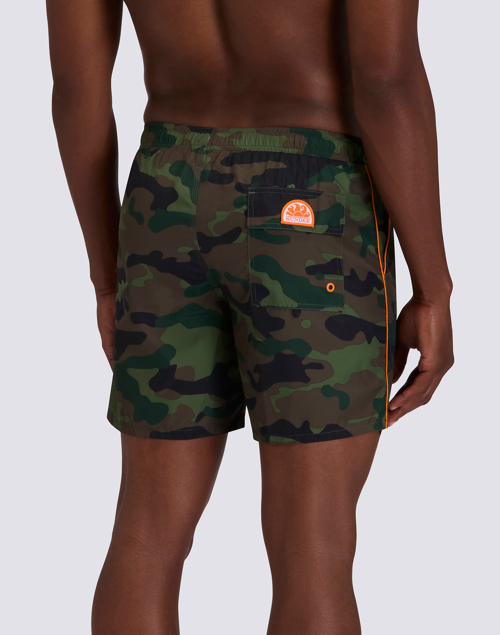 sundek-m420bdrt353-costume-uomo-media-lunghezza-camou-repreve image 2
