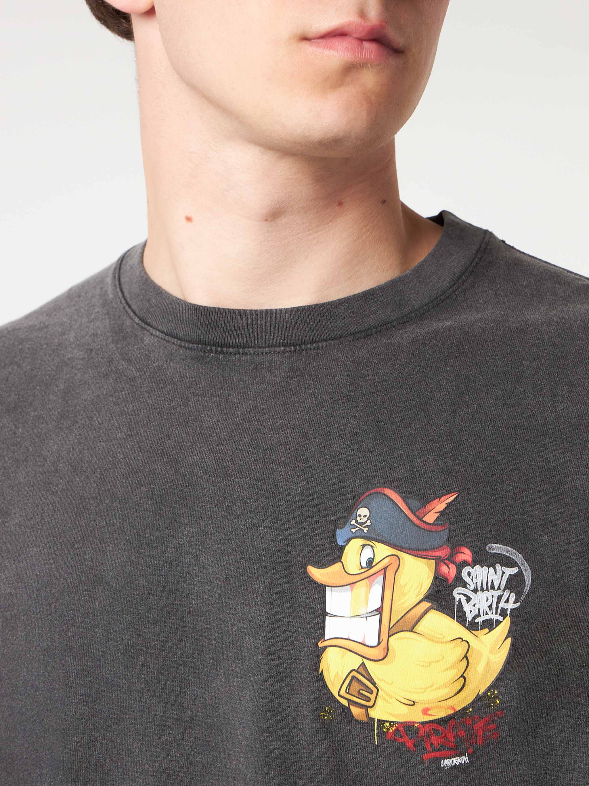 mc2-saint-barth-t-shirt-jack-uomo-nera-cotone-crypto-ducky-pirate-special-editio image 2