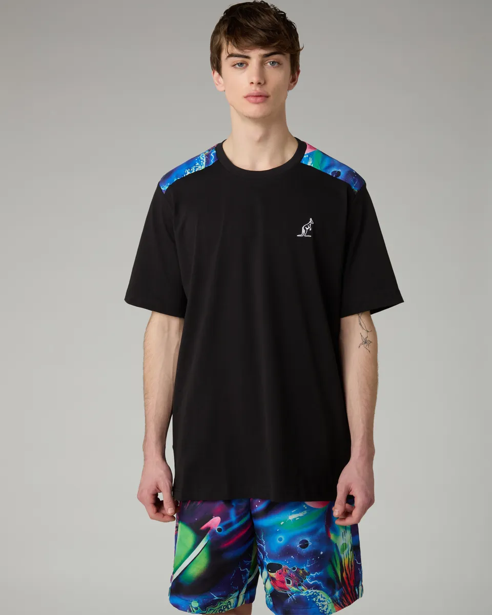 australian-planets-insert-t-shirt-nero-t-shirt-cotone-smash image 1