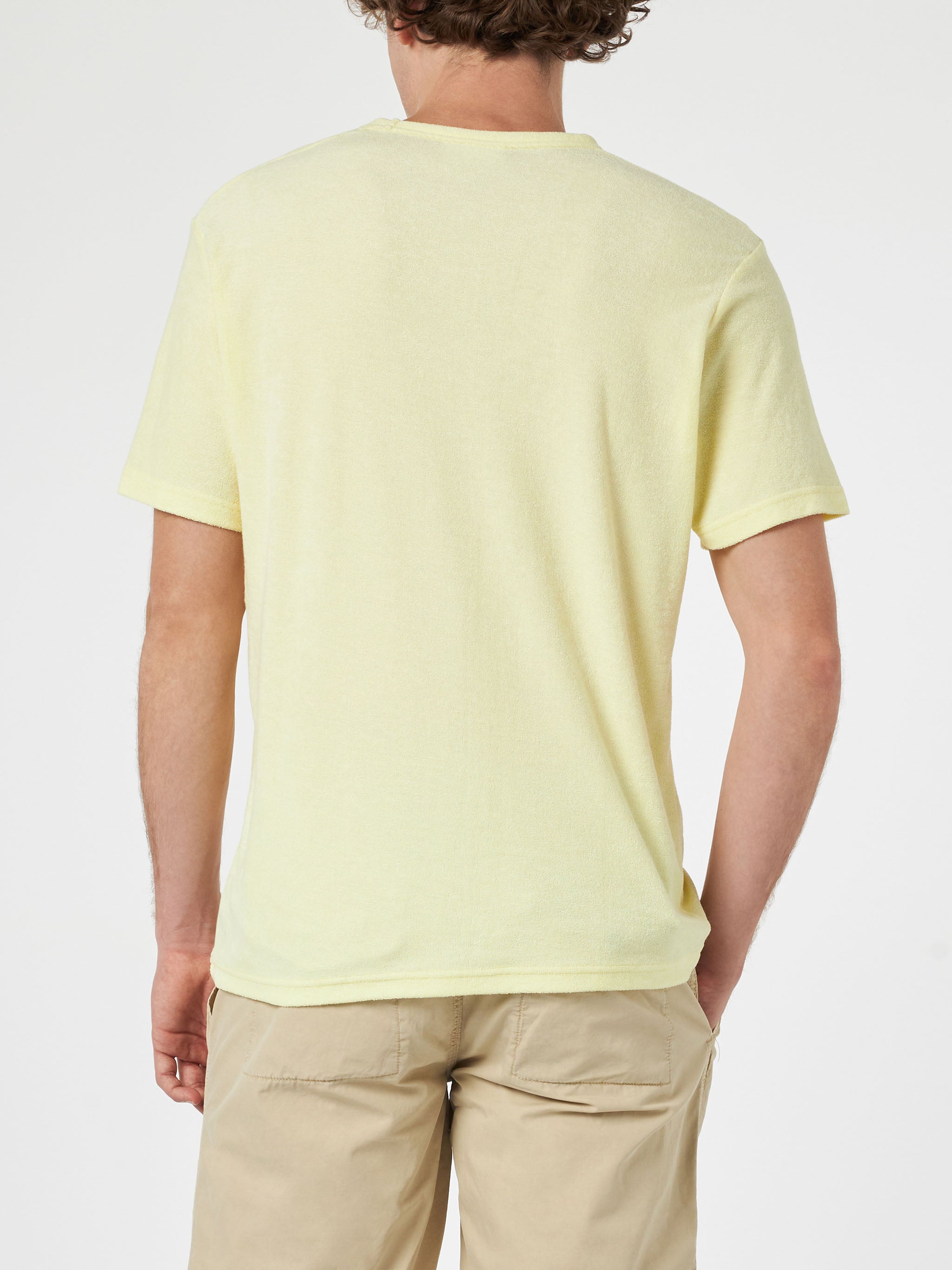mc2-saint-barth-gary-t-shirt-uomo-gialla-effetto-spugna-con-ricamo-logo image 4
