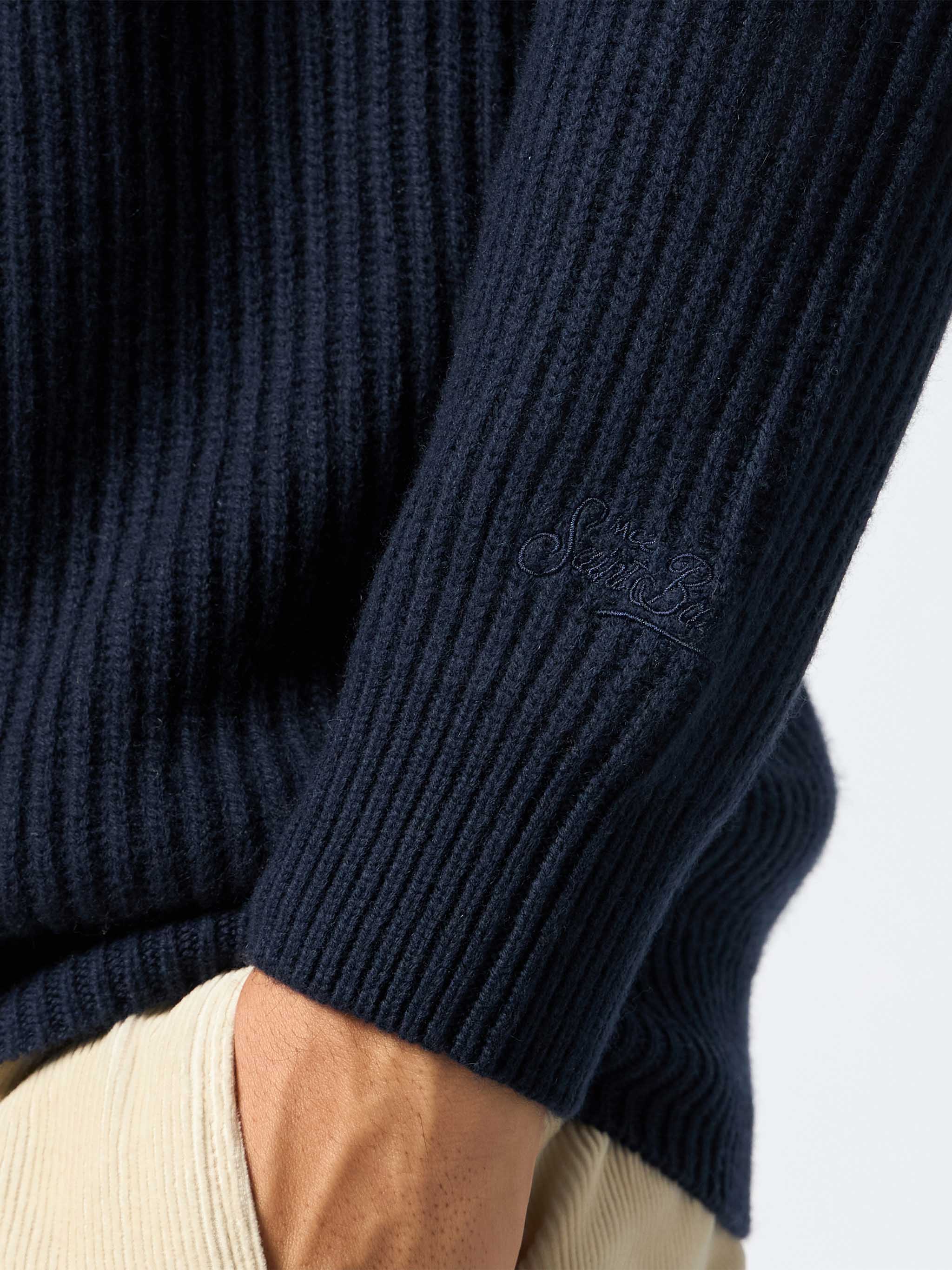 mc2-saint-barth-maglione-marine-a-coste-blu-navy-in-misto-cashmere-da-uomo image 3