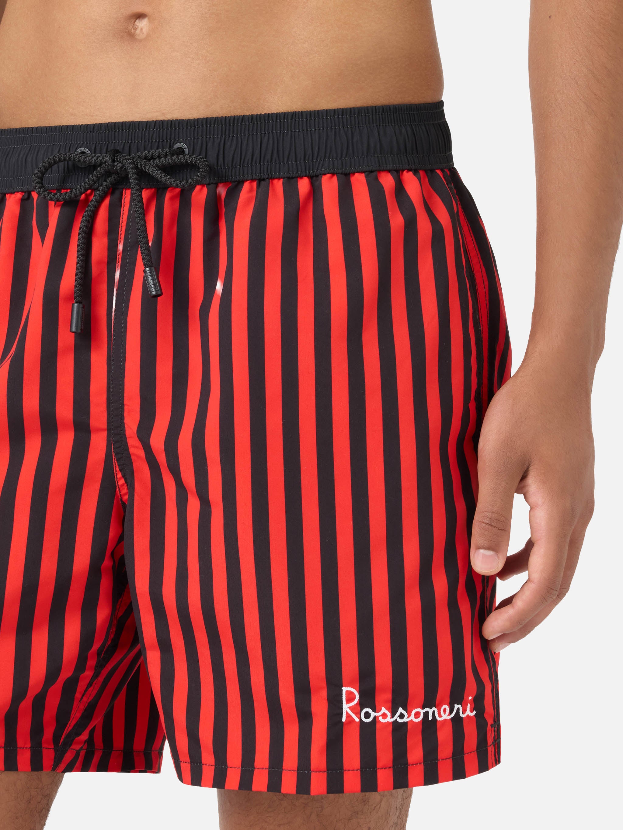 mc2-saint-barth-costume-mare-gustavia-da-uomo-a-righe-rosse-con-ricamo-as-cannes image 4