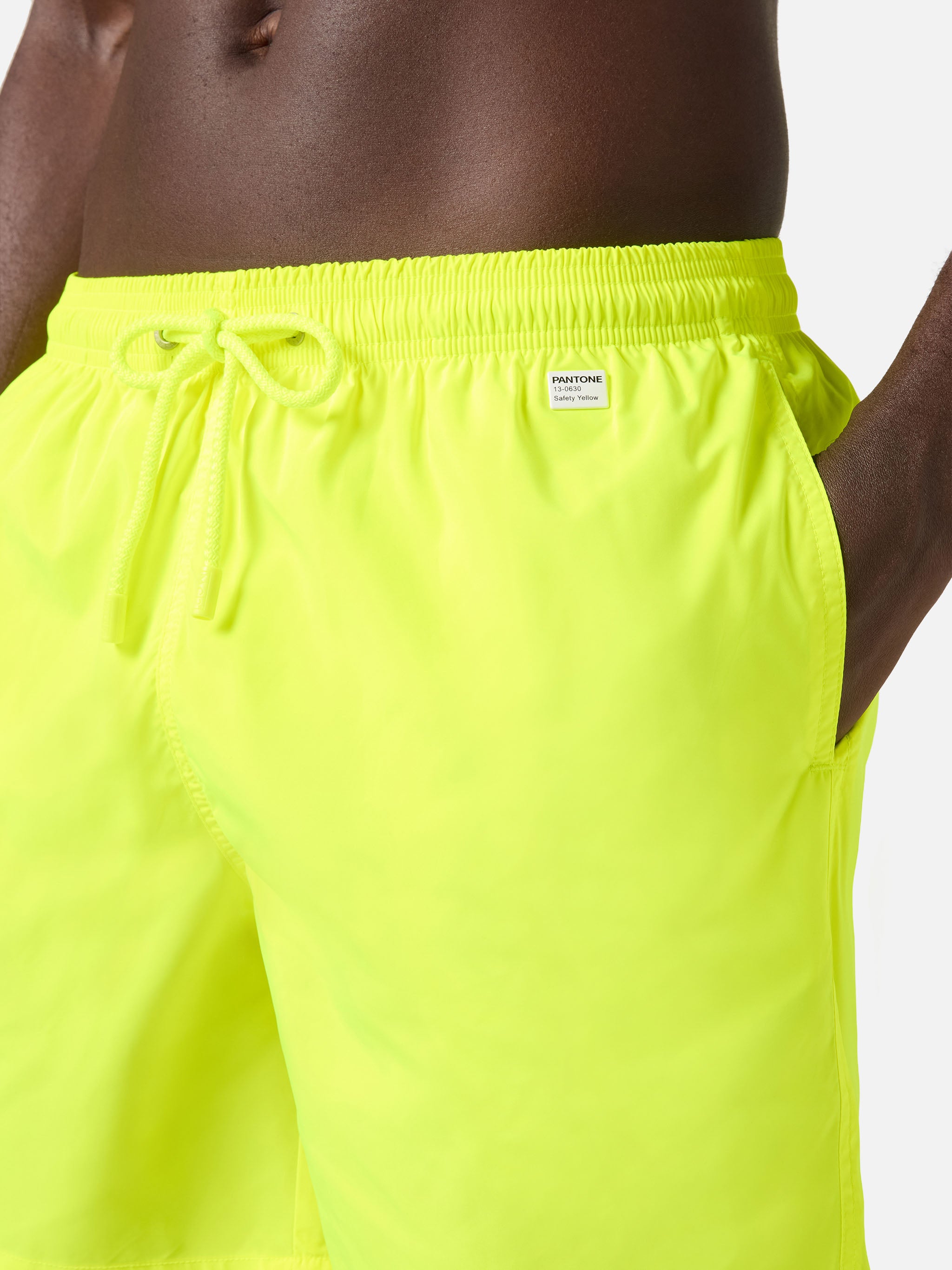 costume-mare-mc2-saint-barth-lighting-pantone-giallo-fluo-special-edition image 4