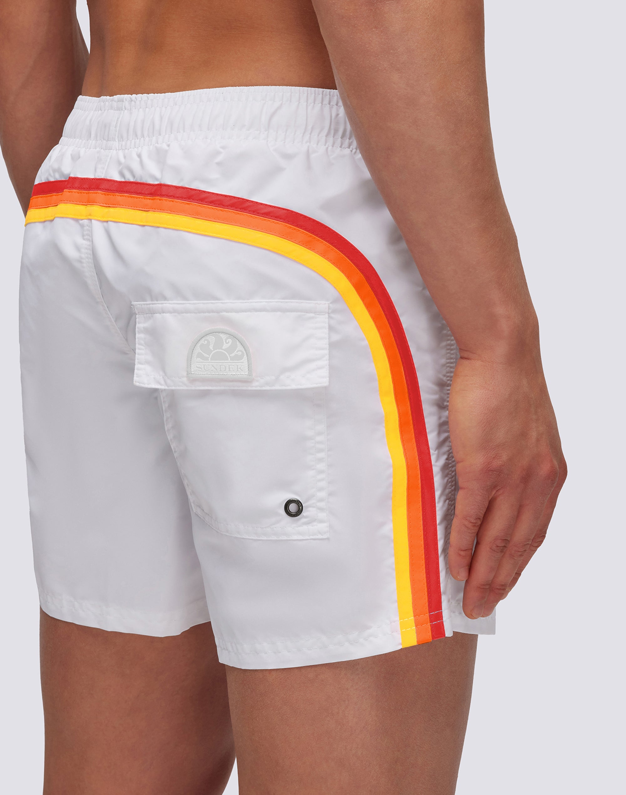 sundek-costume-uomo-corto-iconic-taffeta-double-layer-vita-elasticata image 3