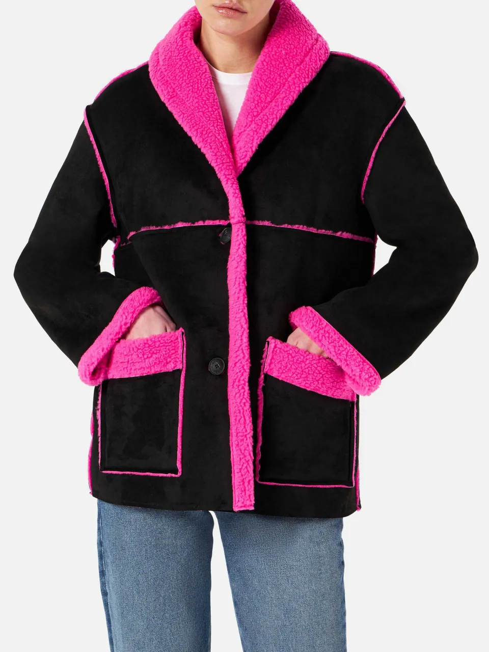 cappotto-dorys-mc2-saint-barth-in-shearling-sintetico-reversibile-nero-e-fucsia- image 1