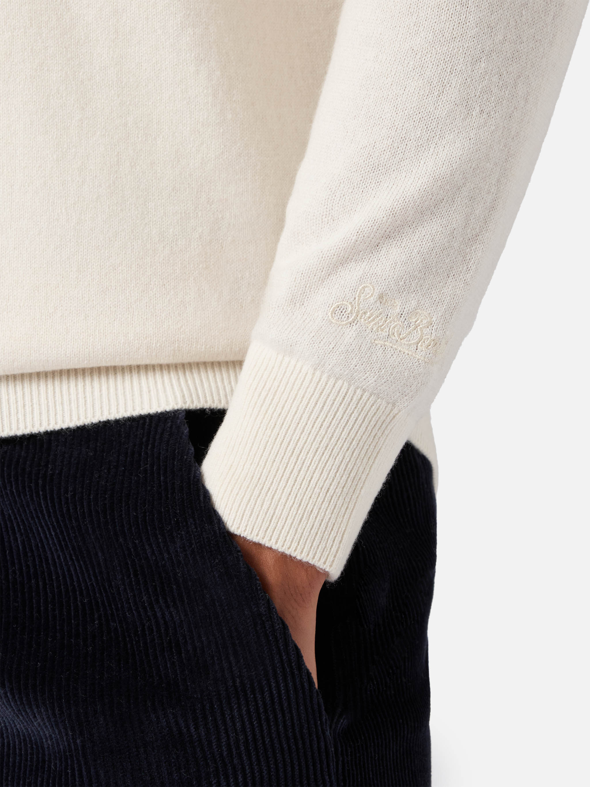 mc2-saint-barth-maglione-mezzocollo-con-zip-in-lana-merino-e-cashmere-bianco image 4
