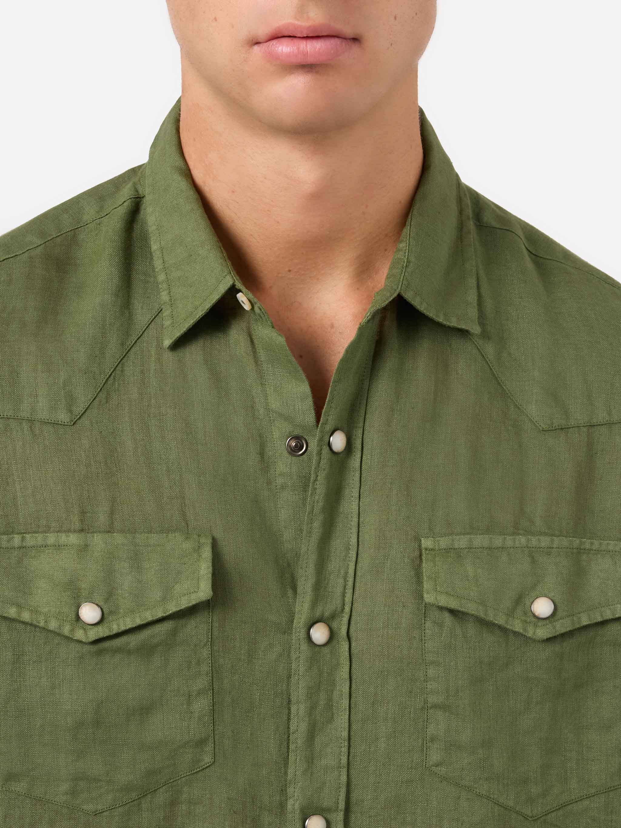 mc2-saint-barth-camicia-sikelia-uomo-in-lino-verde-scuro image 2