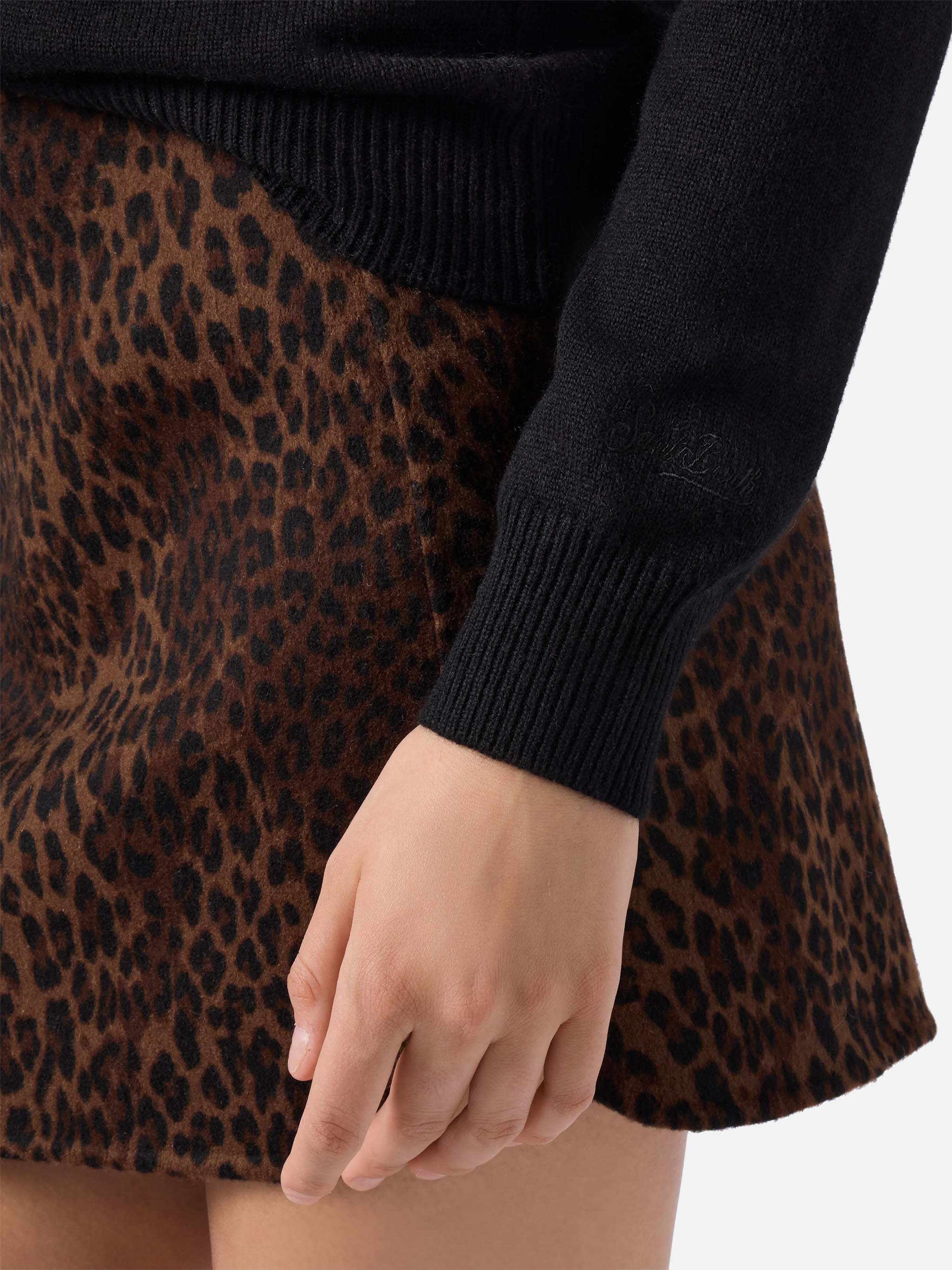 mc2-saint-barth-maglione-new-queen-in-misto-cashmere-nero-con-ricamo-bollicine-e image 3