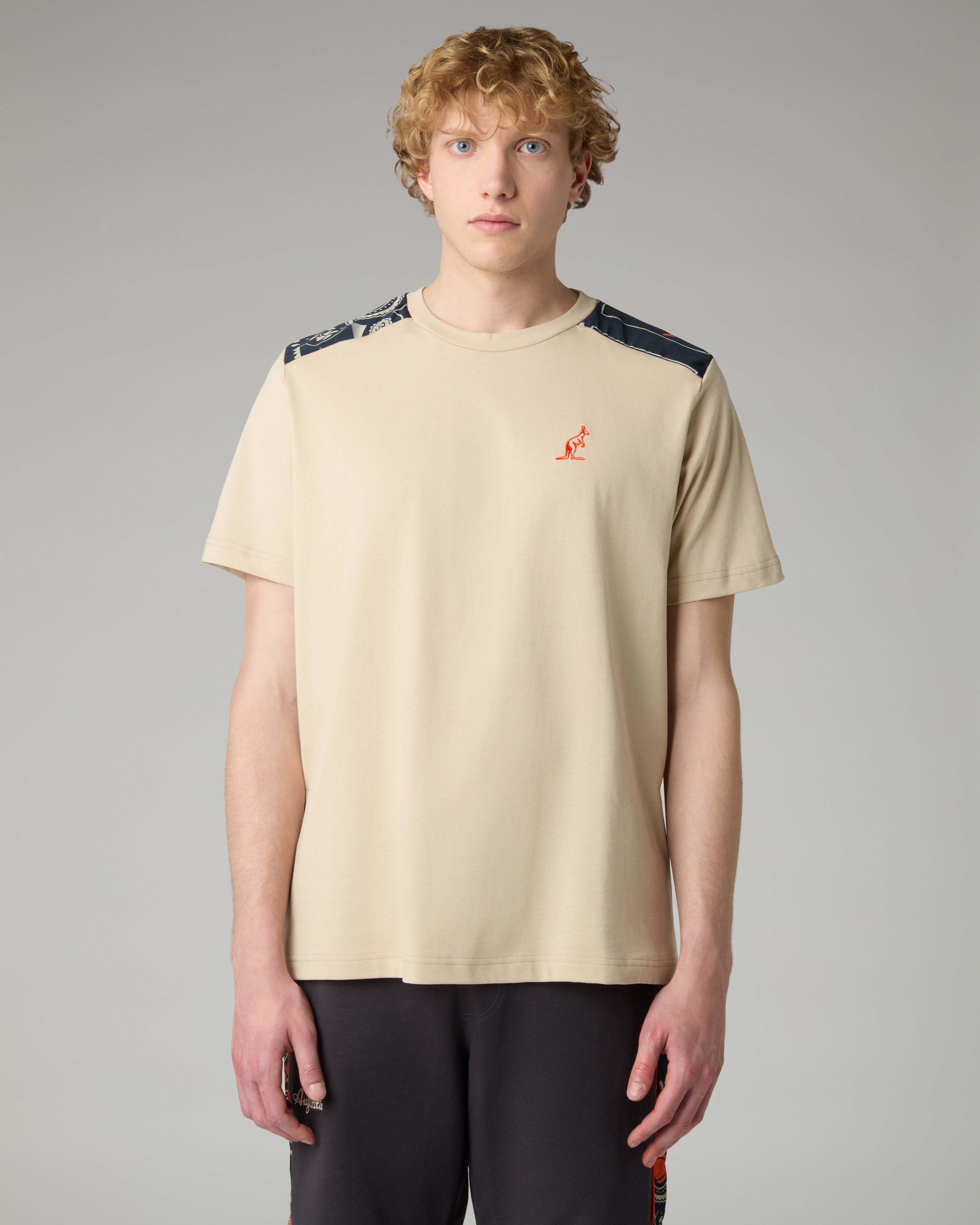 australian-bandana-t-shirt-sabbia-t-shirt-cotone-regular-fit image 1