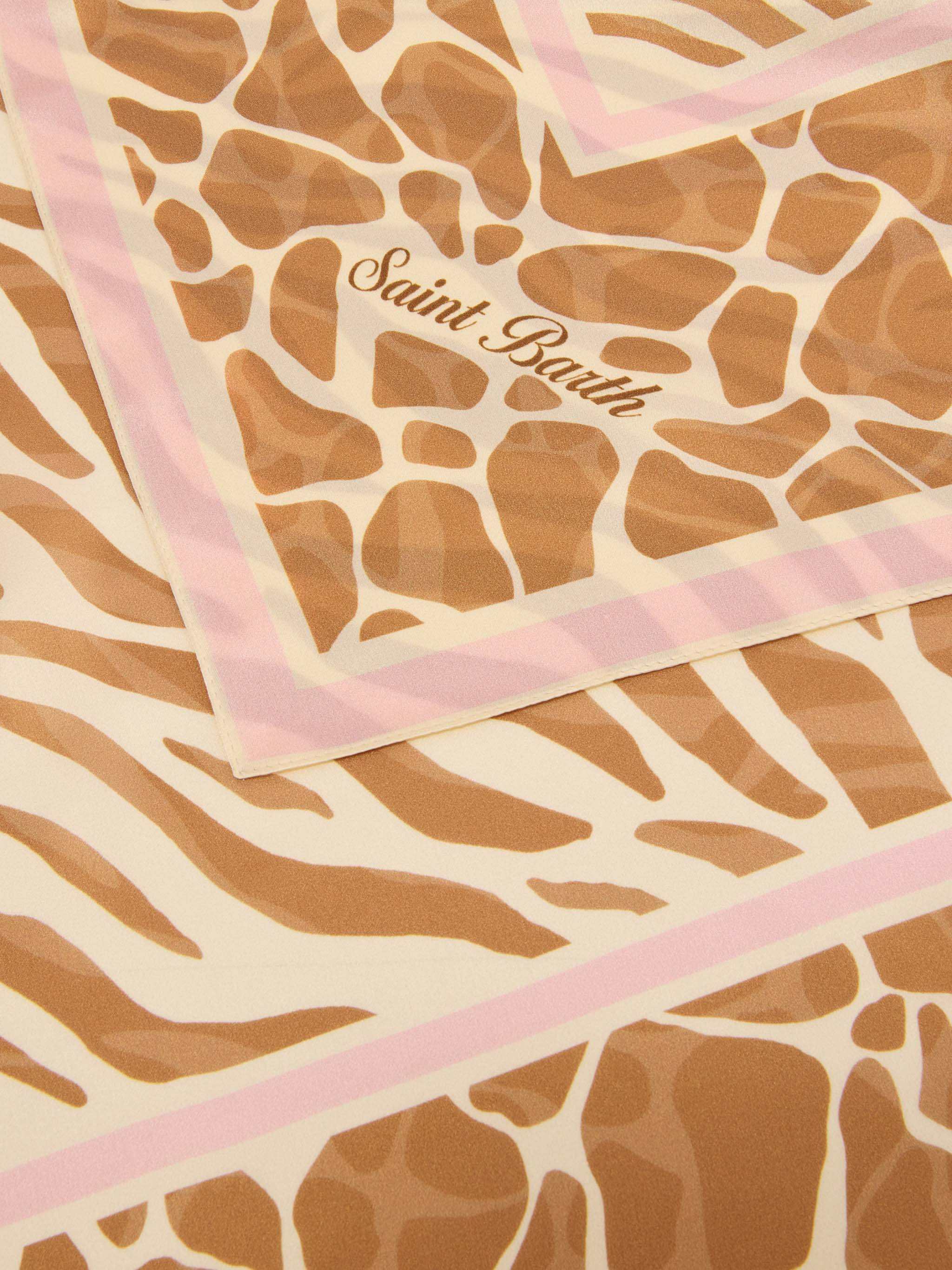 mc2-saint-barth-kitana-foulard-in-seta-stampa-animalier-beige-quadrato image 4