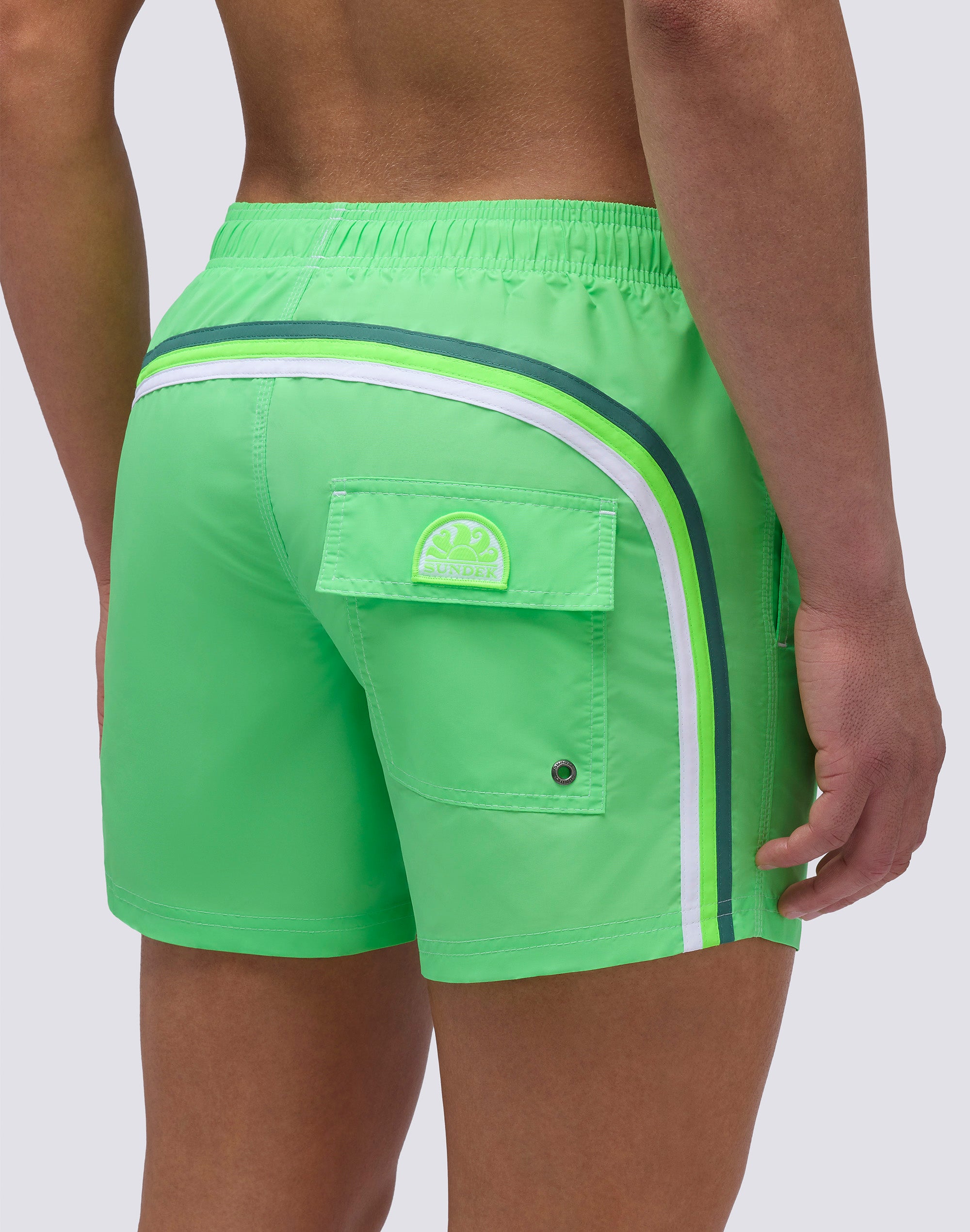 sundek-costume-mare-uomo-corto-iconic-taffeta-con-vita-elasticata image 3