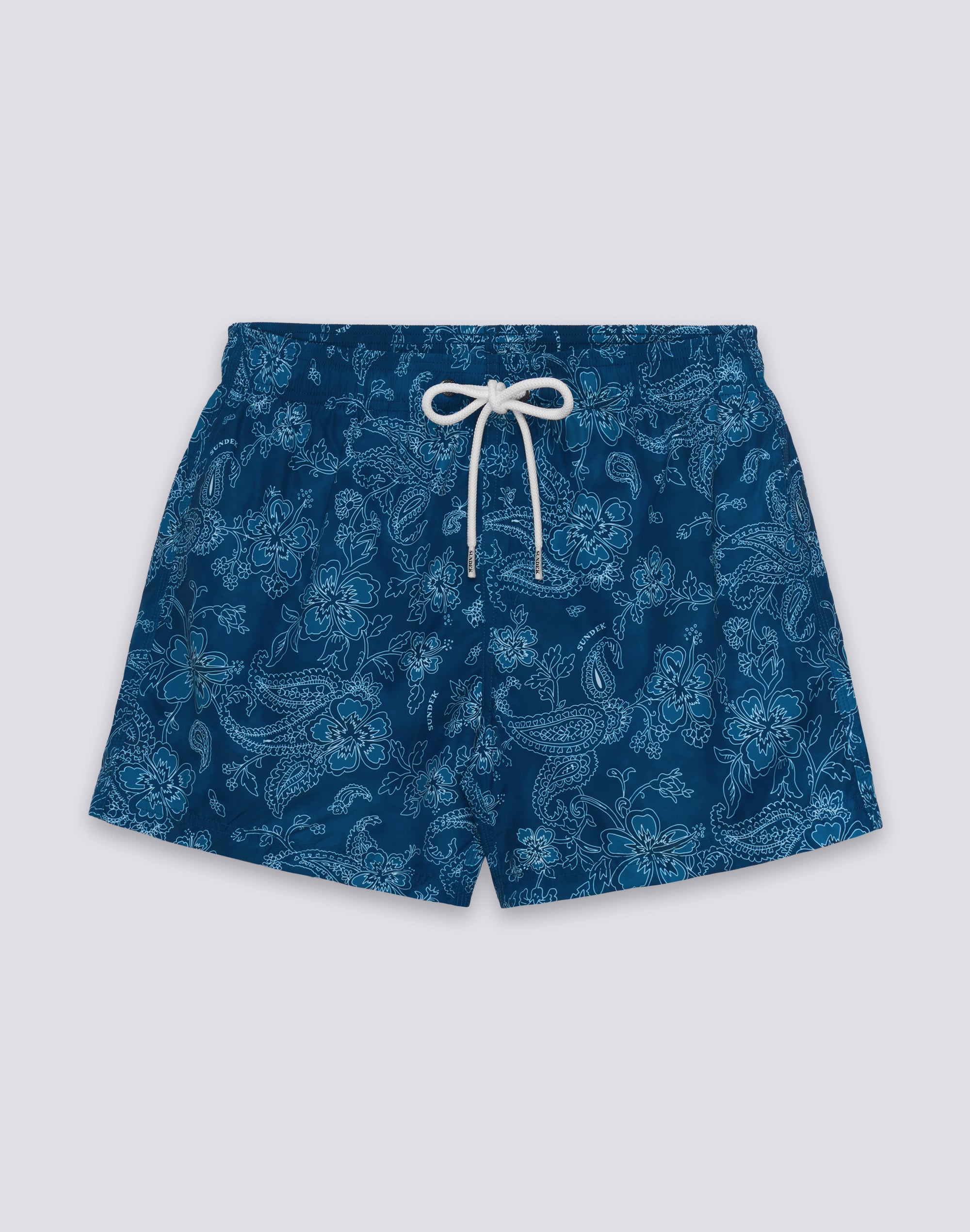 sundek-costume-da-bagno-uomo-corto-hibi-paisley-in-poliestere-riciclato-vita-ela image 1