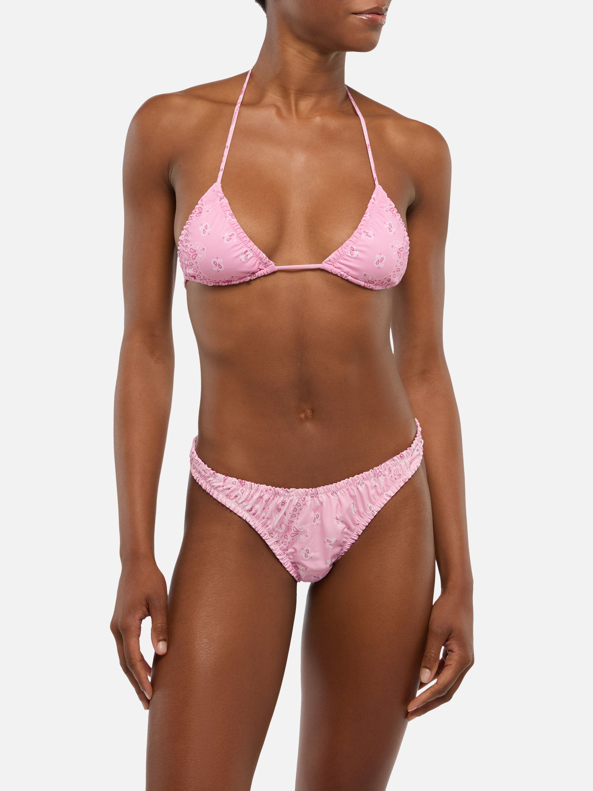 mc2-saint-barth-nilly-nalu-bikini-a-triangolo-con-stampa-bandana-rosa image 2