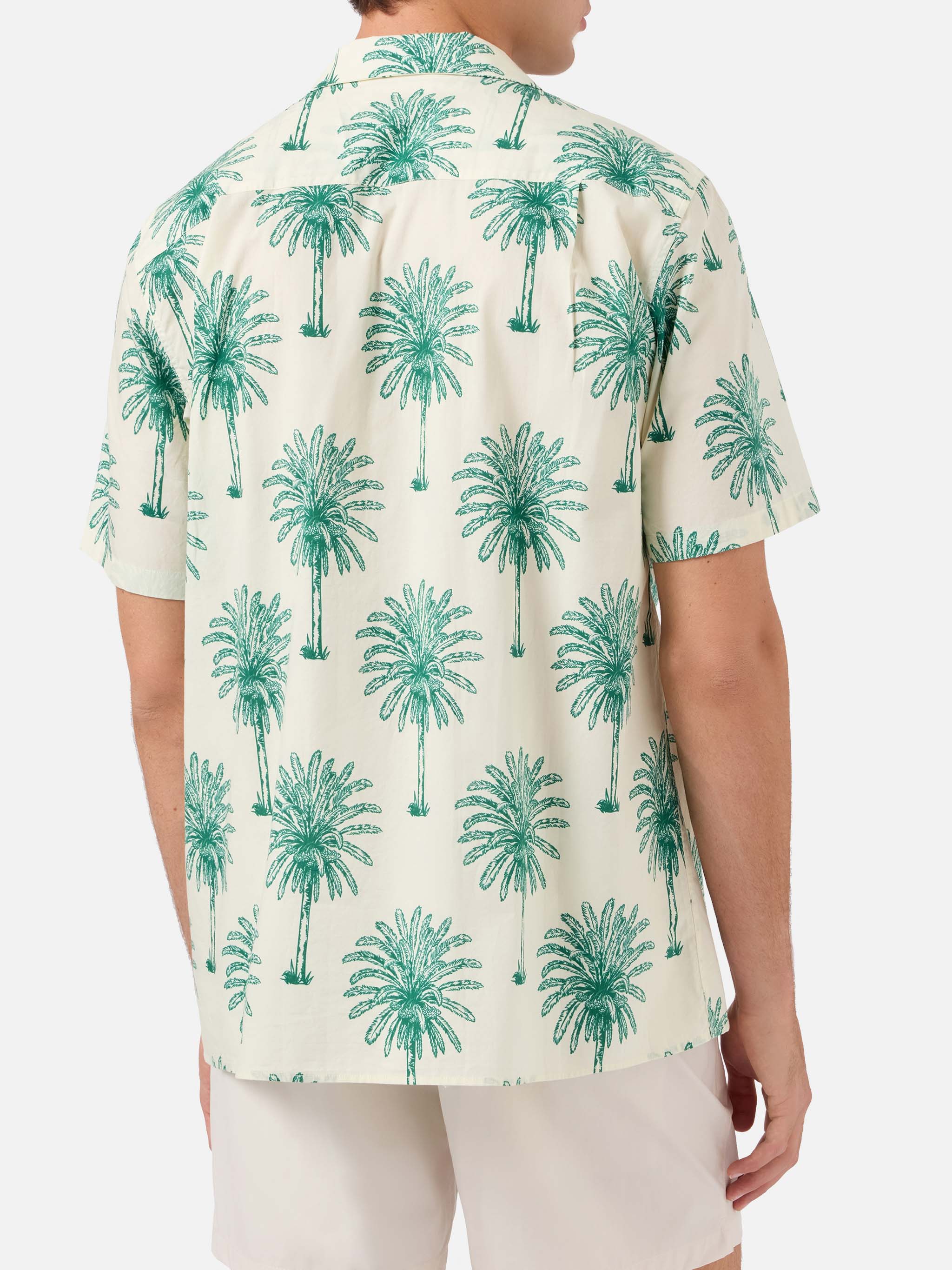 mc2-saint-barth-kalea-camicia-uomo-in-cotone-beige-e-verde-stampa-palme image 3