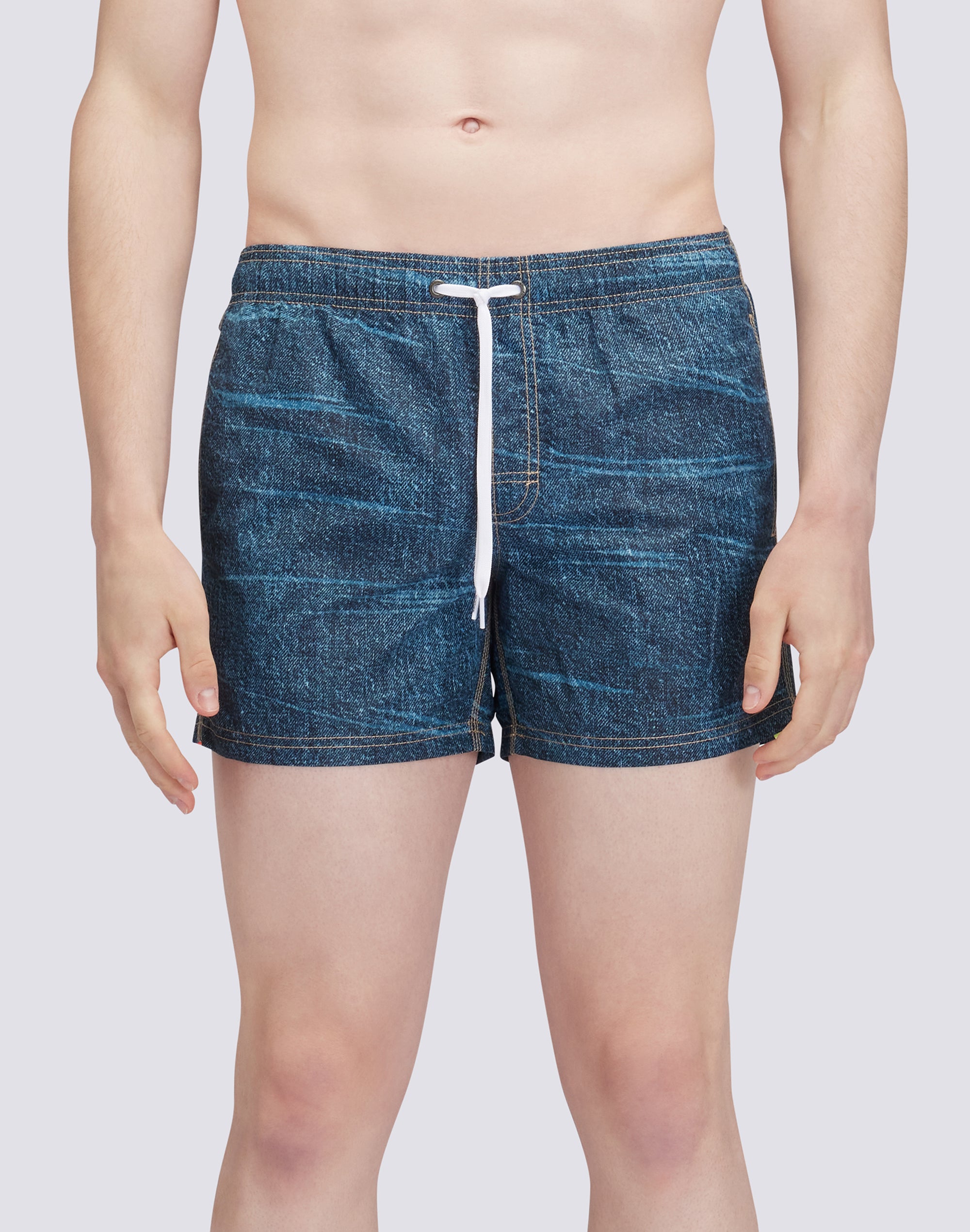 sundek-costume-da-bagno-corto-uomo-vita-elasticata-iconic-taffeta-goldenwave-sta image 2
