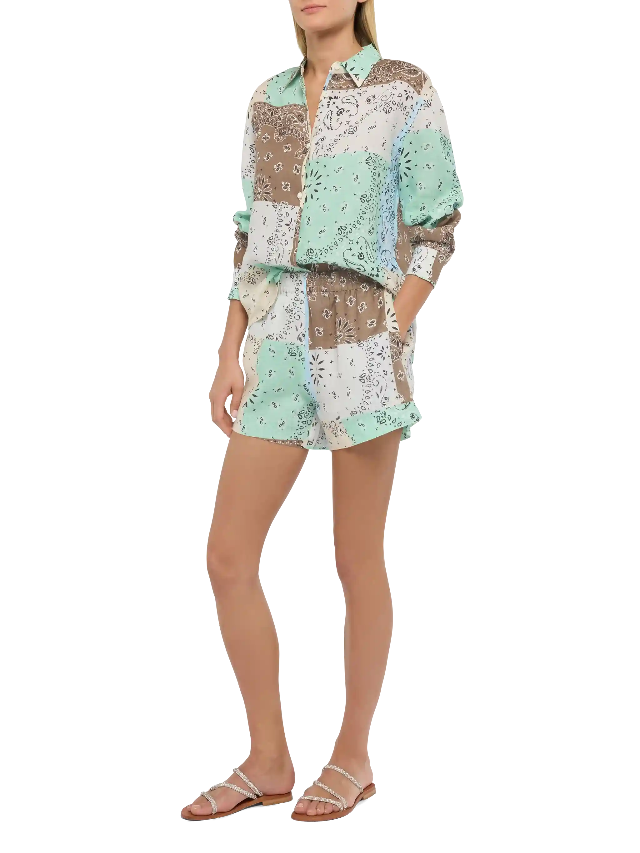 mc2-saint-barth-meave-shorts-donna-in-lino-stampa-bandana-verde-salvia image 2
