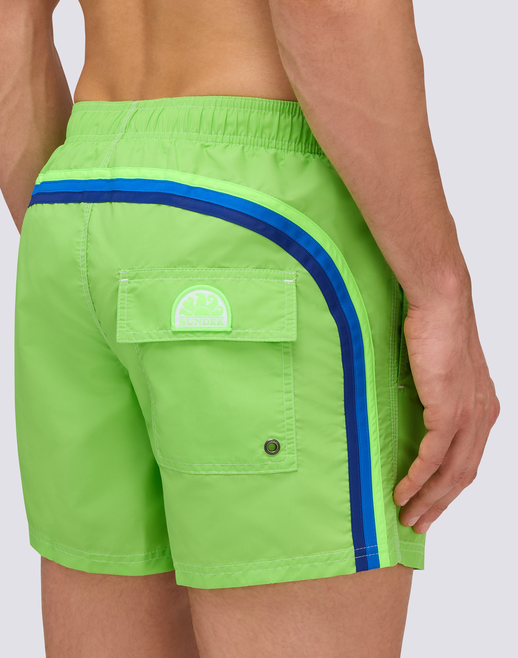 sundek-costume-boxer-uomo-vita-elasticata-iconic-taffeta-m504bdta100 image 3