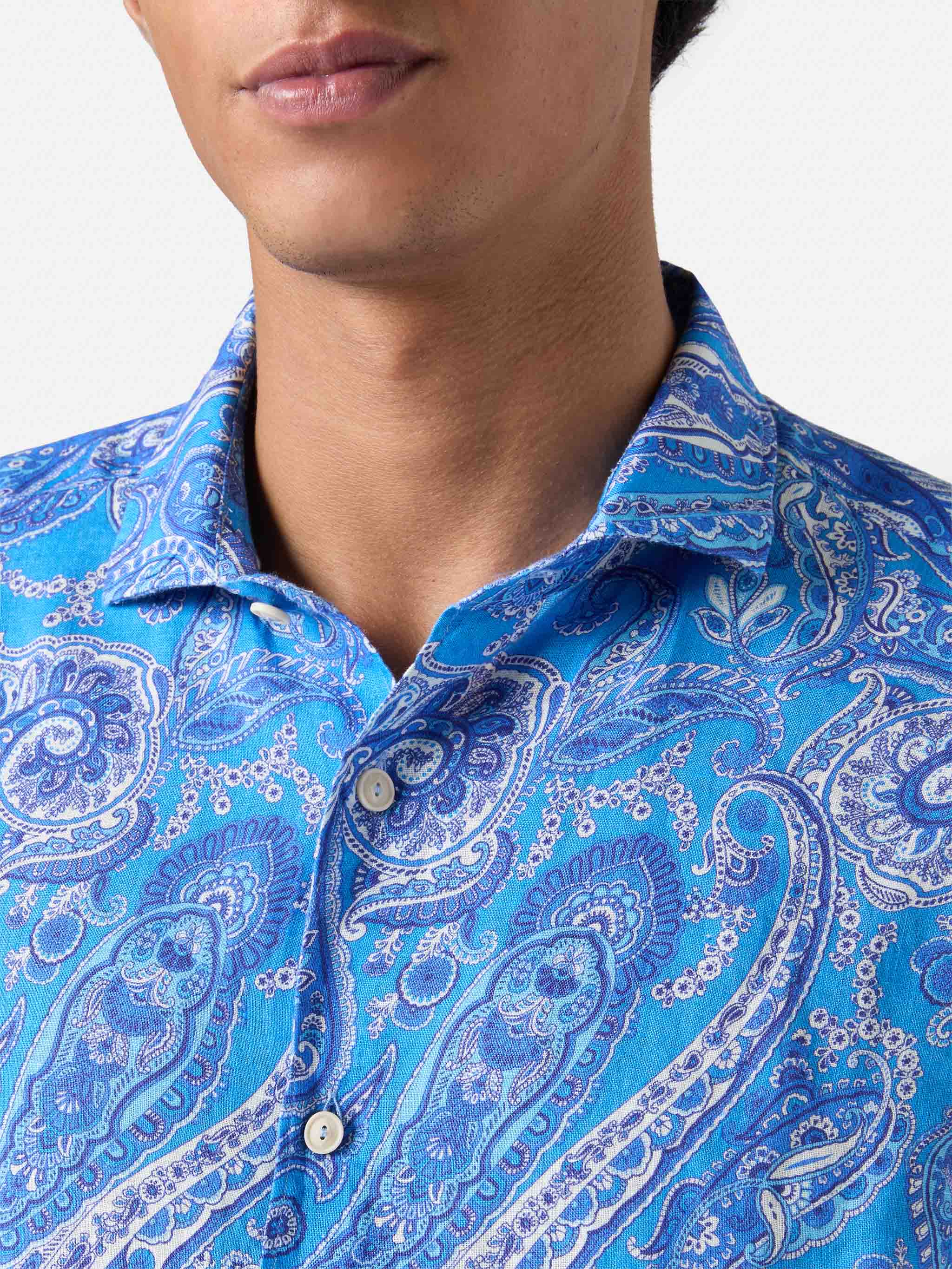 mc2-saint-barth-pamplona-camicia-in-lino-uomo-paisley-azzurro-chiaro image 2