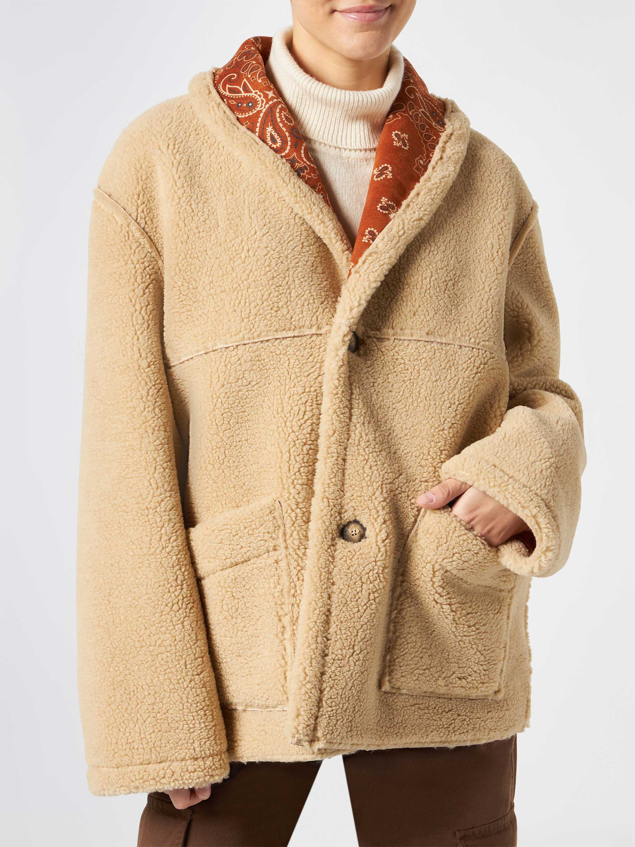 mc2-saint-barth-dorys-giacca-donna-reversibile-shearling-stampa-bandana-beige image 2