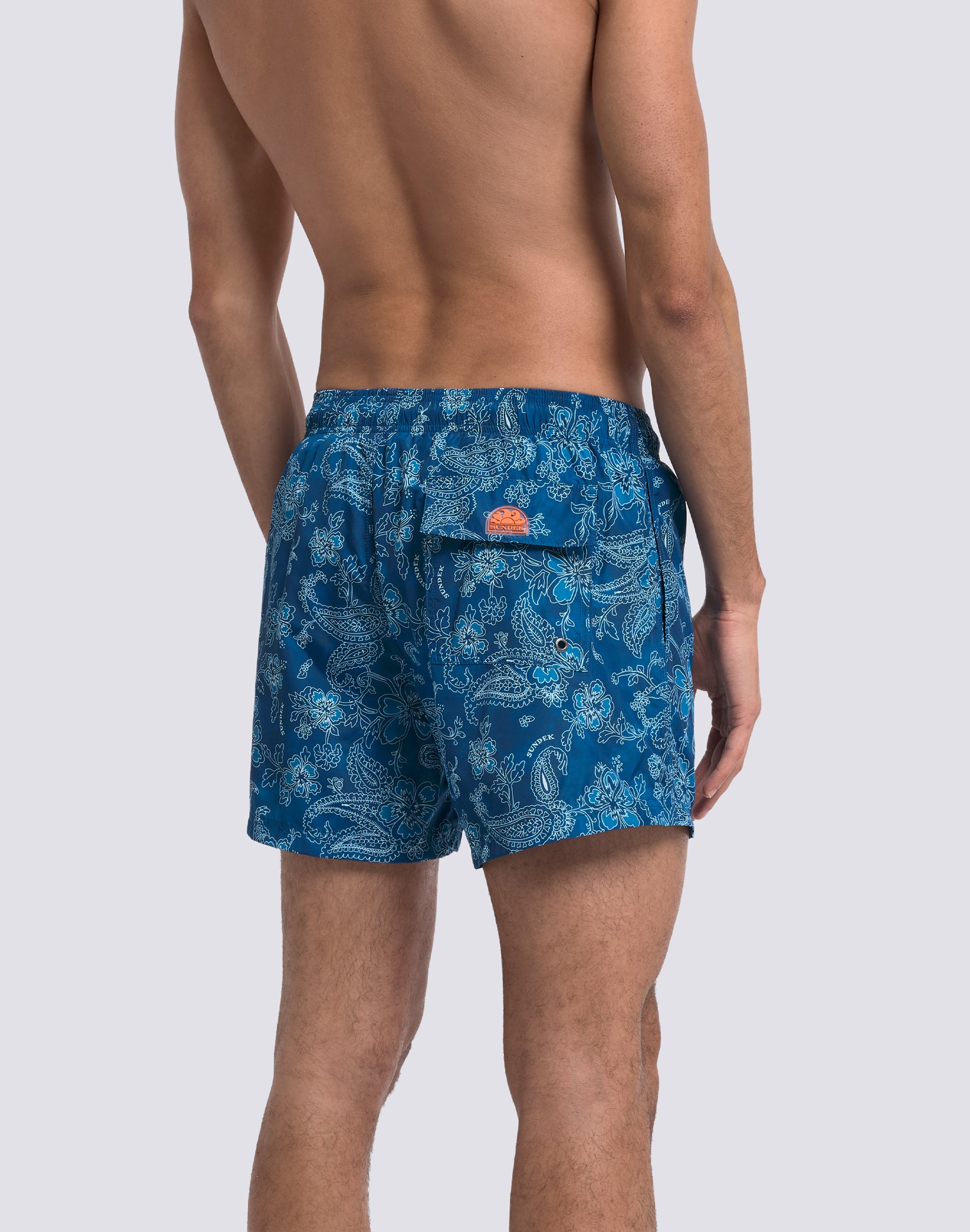 sundek-costume-da-bagno-uomo-corto-hibi-paisley-in-poliestere-riciclato-vita-ela image 5