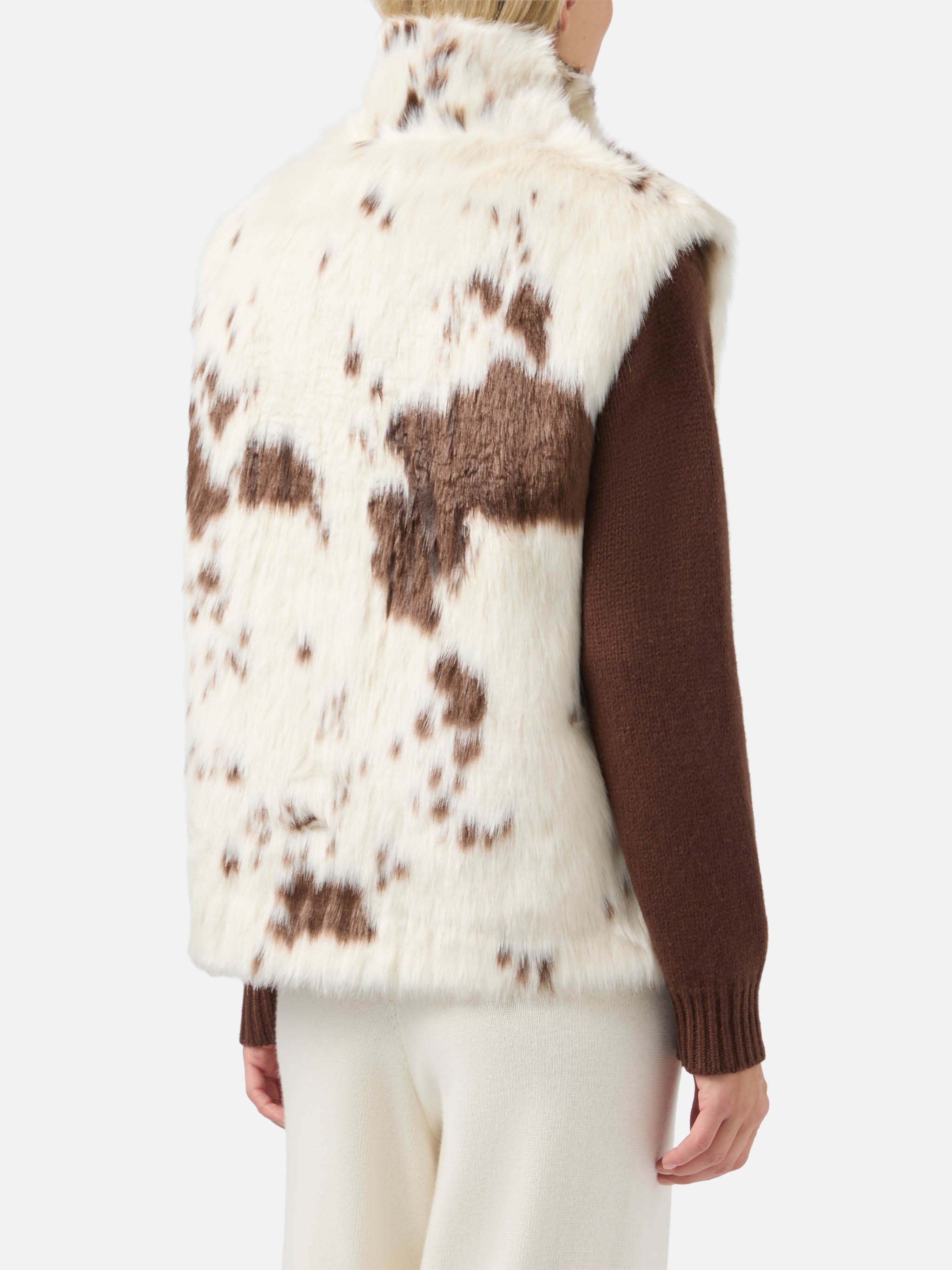 mc2-saint-barth-gilet-ambre-in-faux-fur-con-stampa-muccata image 4