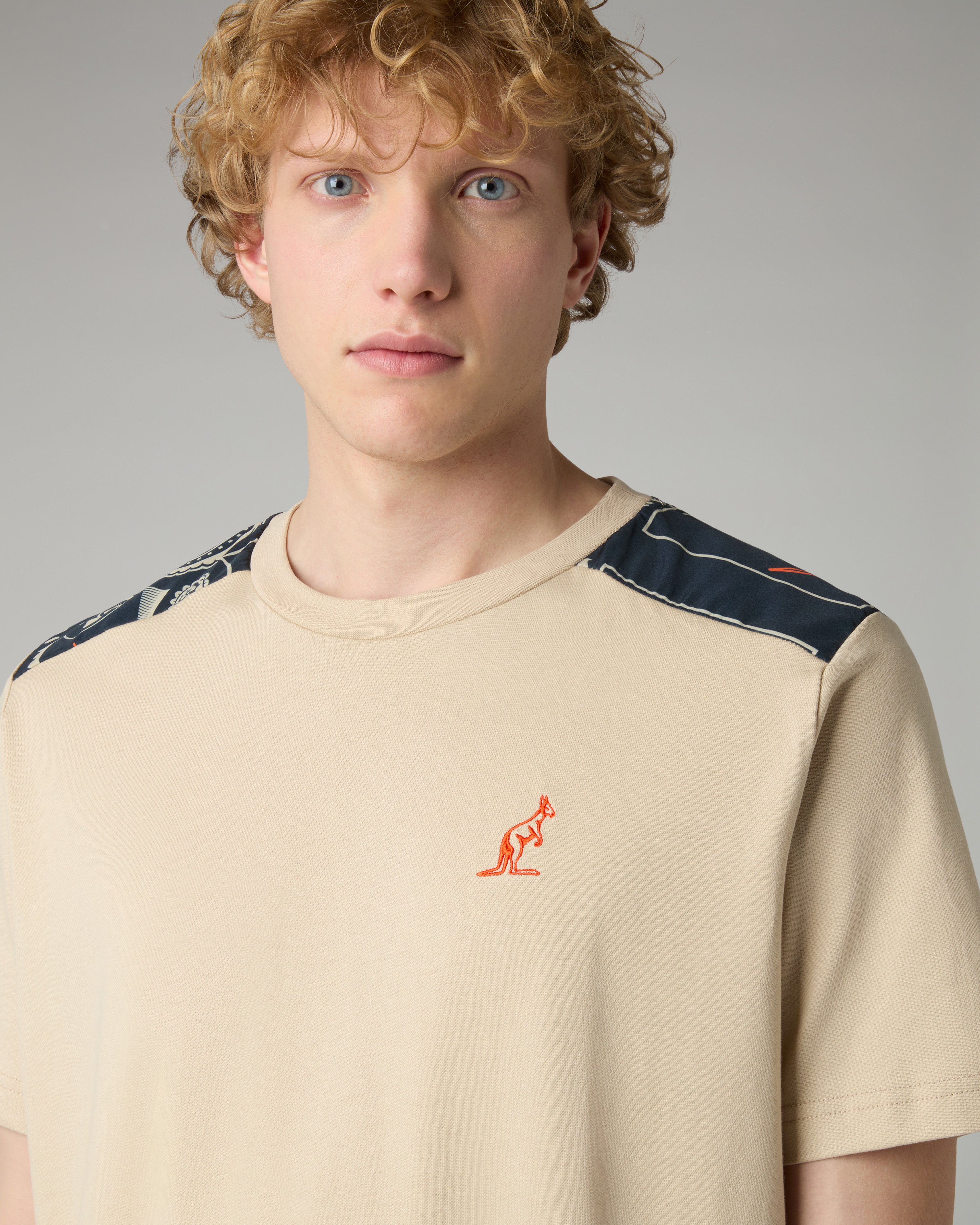 australian-bandana-t-shirt-sabbia-t-shirt-cotone-regular-fit image 4