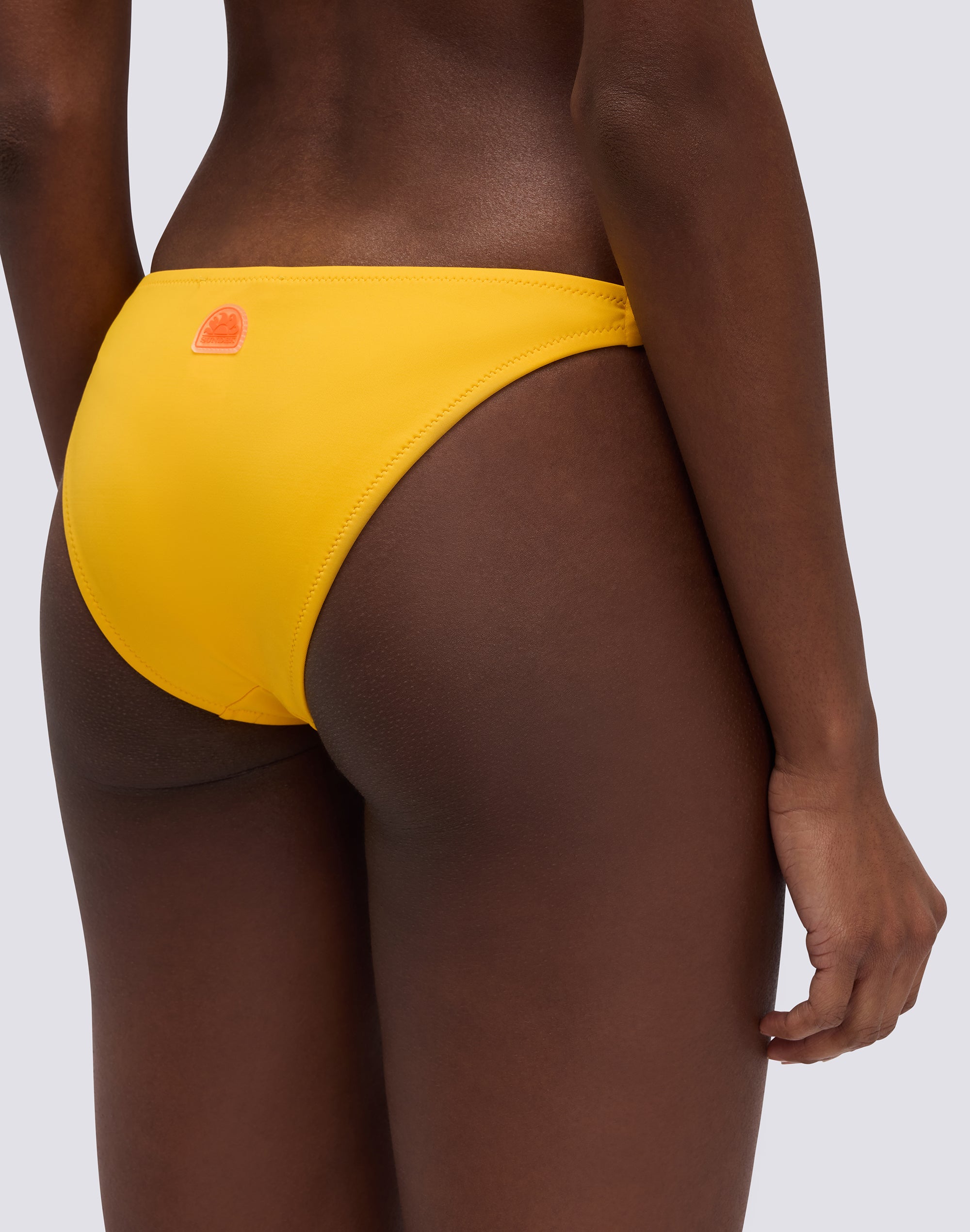 sundek-american-bikini-triangolo-americano-imbottito-e-slip-regolabile-w817knl30 image 4