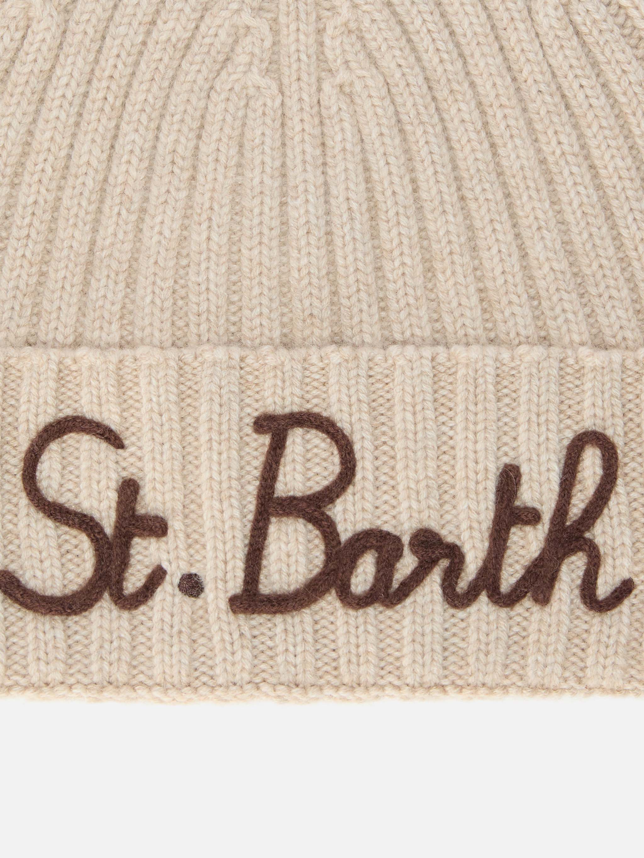 mc2-saint-barth-wengen-berretto-beige-in-misto-cashmere-con-ricamo-st-barth image 2