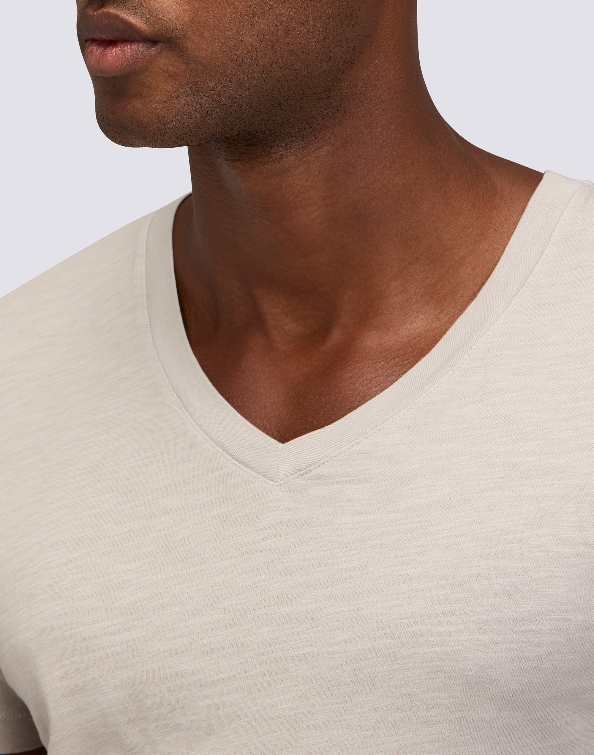 sundek-t-shirt-uomo-tinto-capo-scollo-a-v-goldenwave image 4