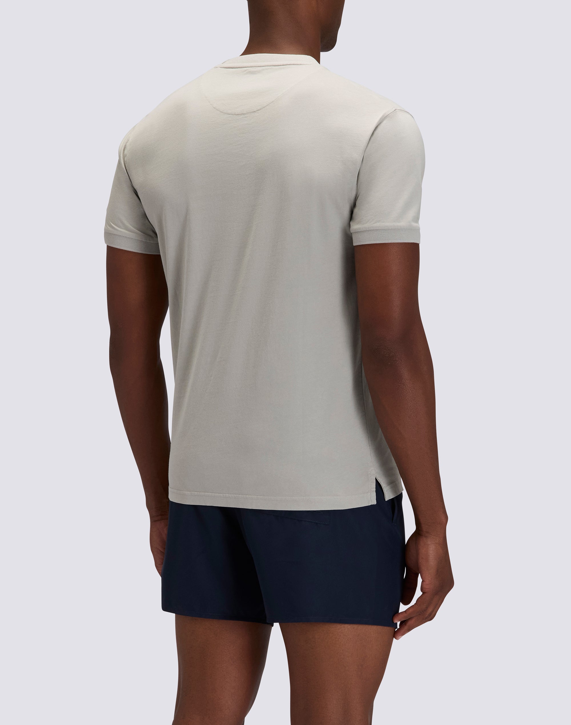 sundek-t-shirt-uomo-new-dey-girocollo-tinto-capo-con-patch-logo image 2