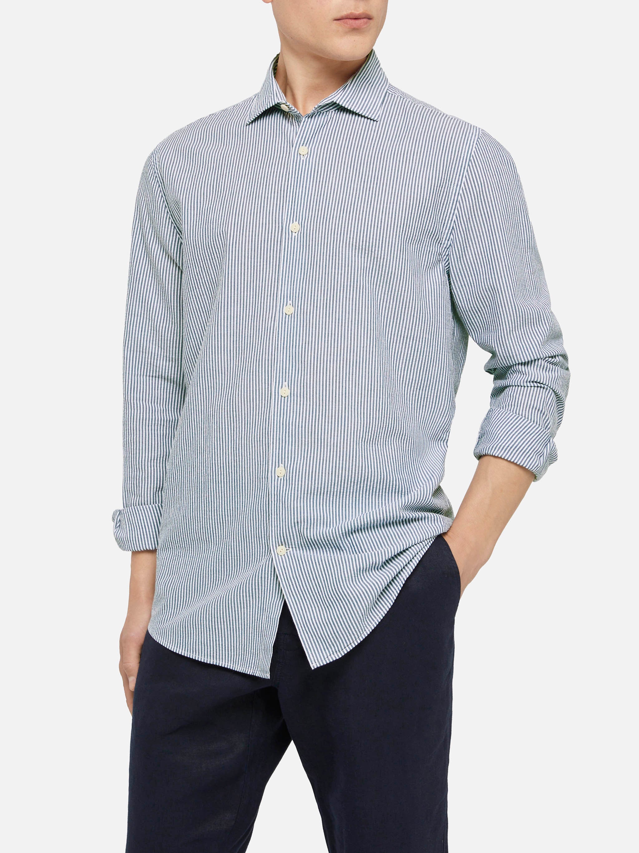 mc2-saint-barth-camicia-pamplona-uomo-in-seersucker-a-righe-azzurre image 1