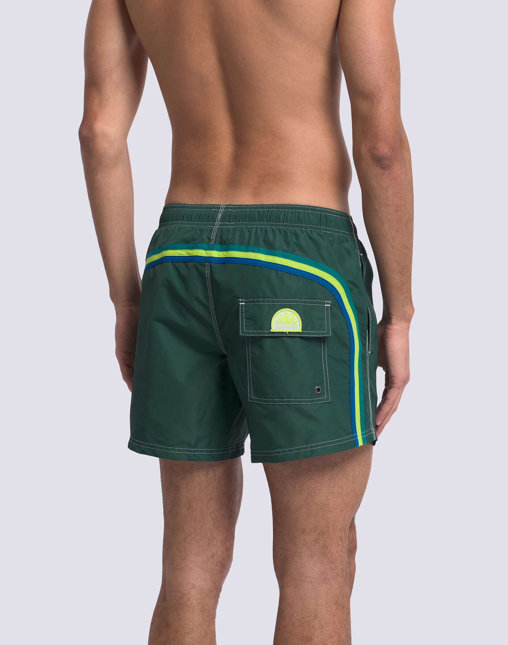 sundek-m504bdta100-iconic-costume-uomo-corto-vita-elasticata-in-nylon-taffeta image 5