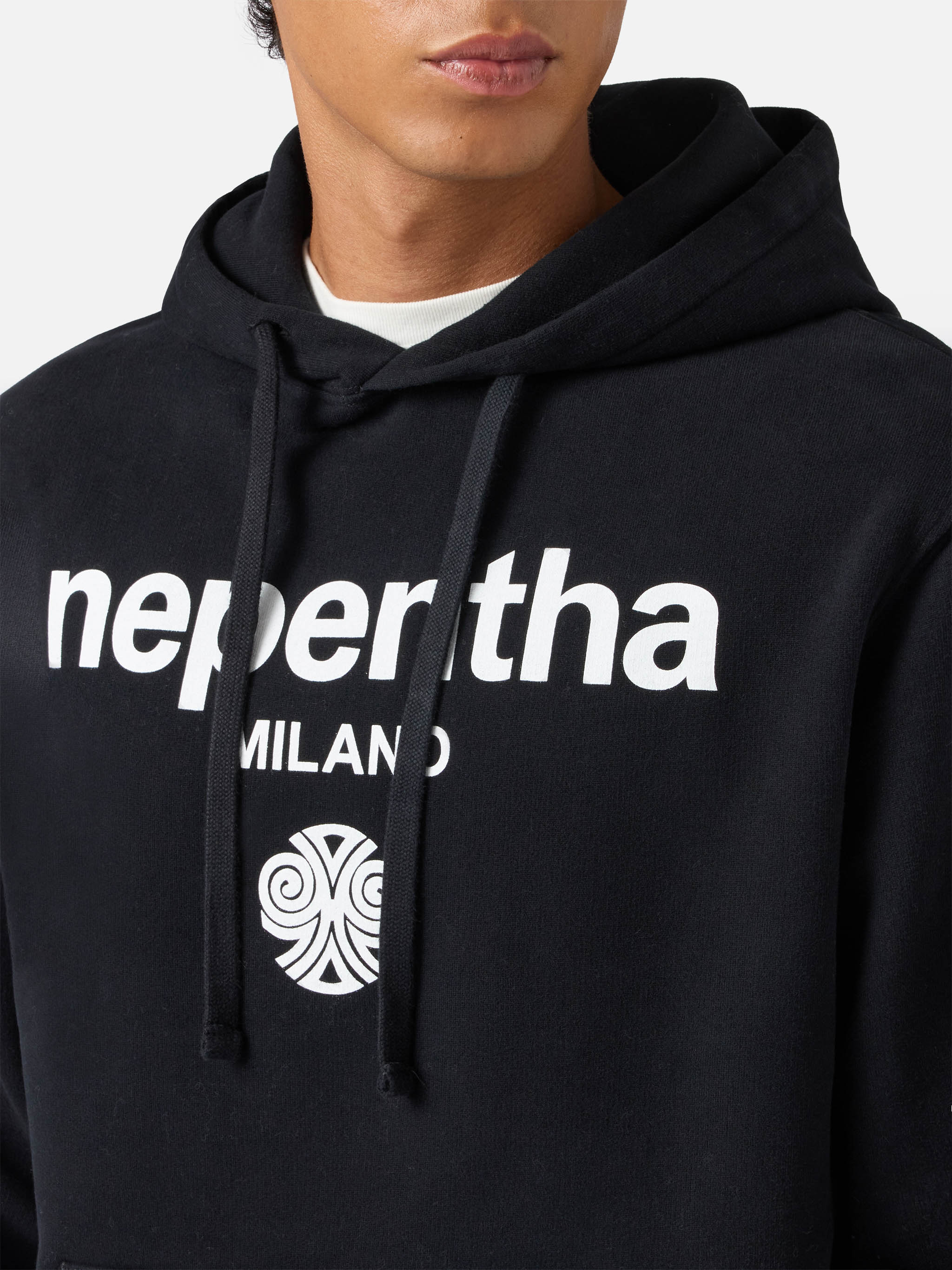 mc2-saint-barth-tribeca-felpa-cappuccio-cotone-nera-nepentha-special-edition-uom image 2