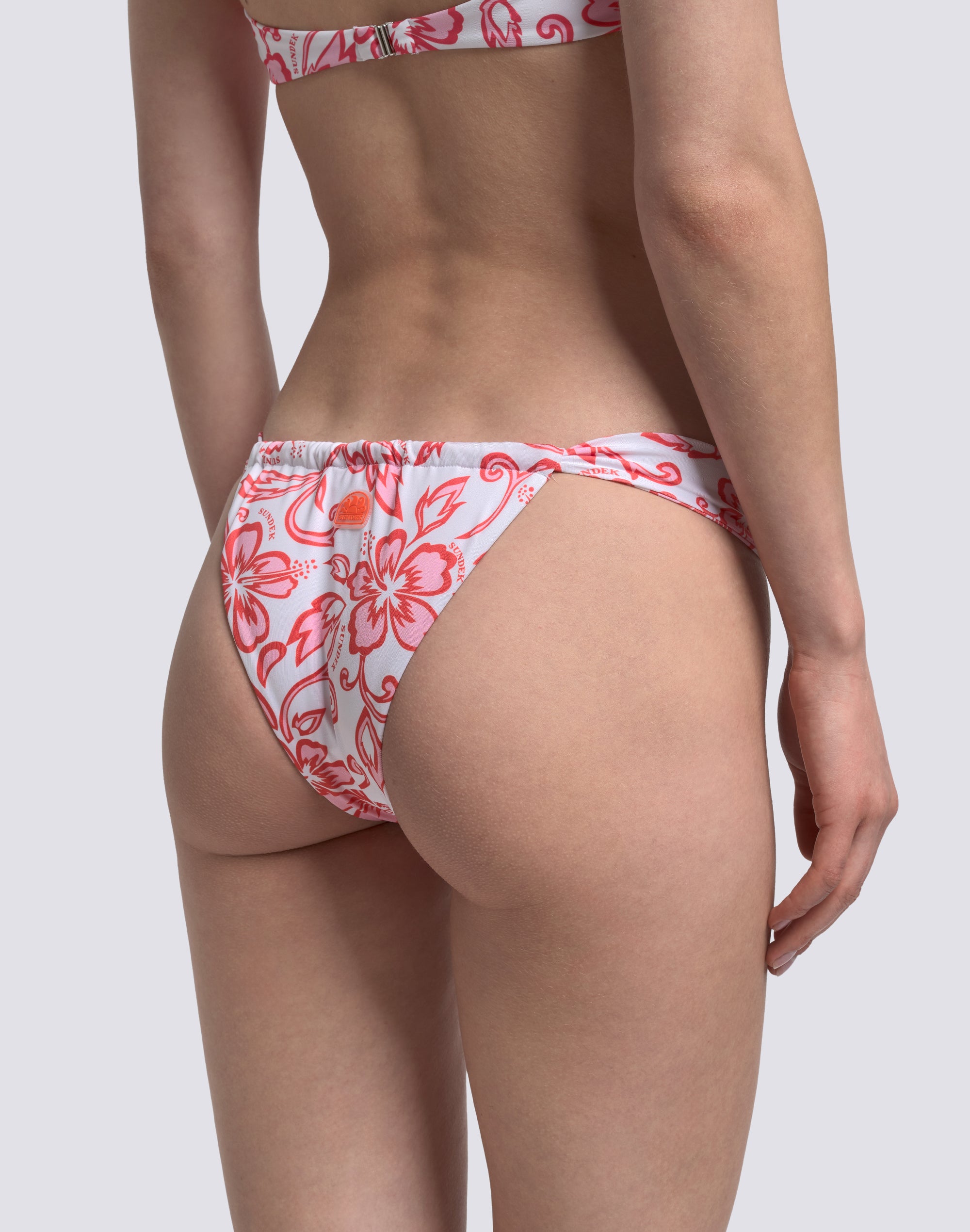 sundek-pem-slip-bikini-donna-taglio-alto-regolabile-stampa-sk23 image 4
