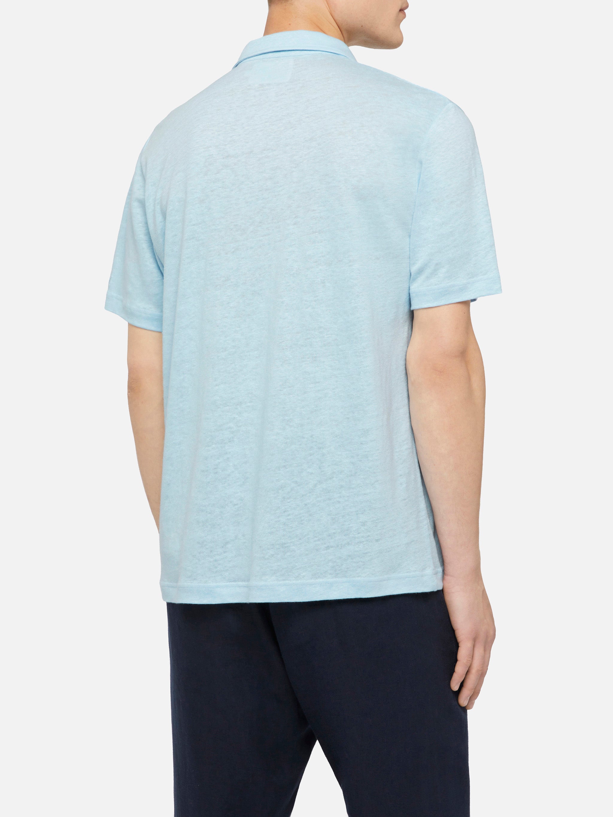 mc2-saint-barth-polo-fraser-uomo-in-lino-azzurro-chiaro-senza-bottoni image 3