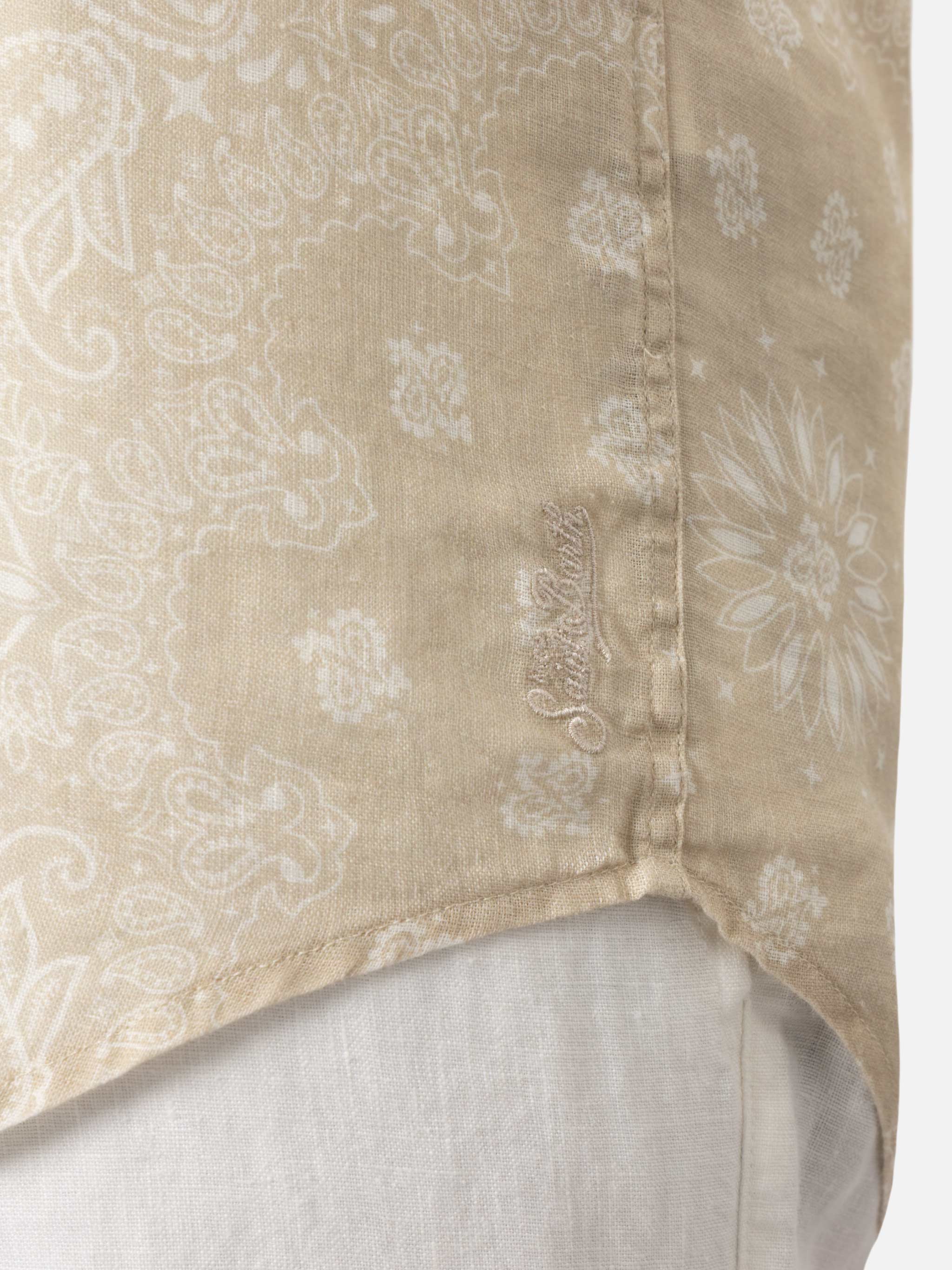camicia-mc2-saint-barth-pamplona-in-lino-con-stampa-bandana image 2
