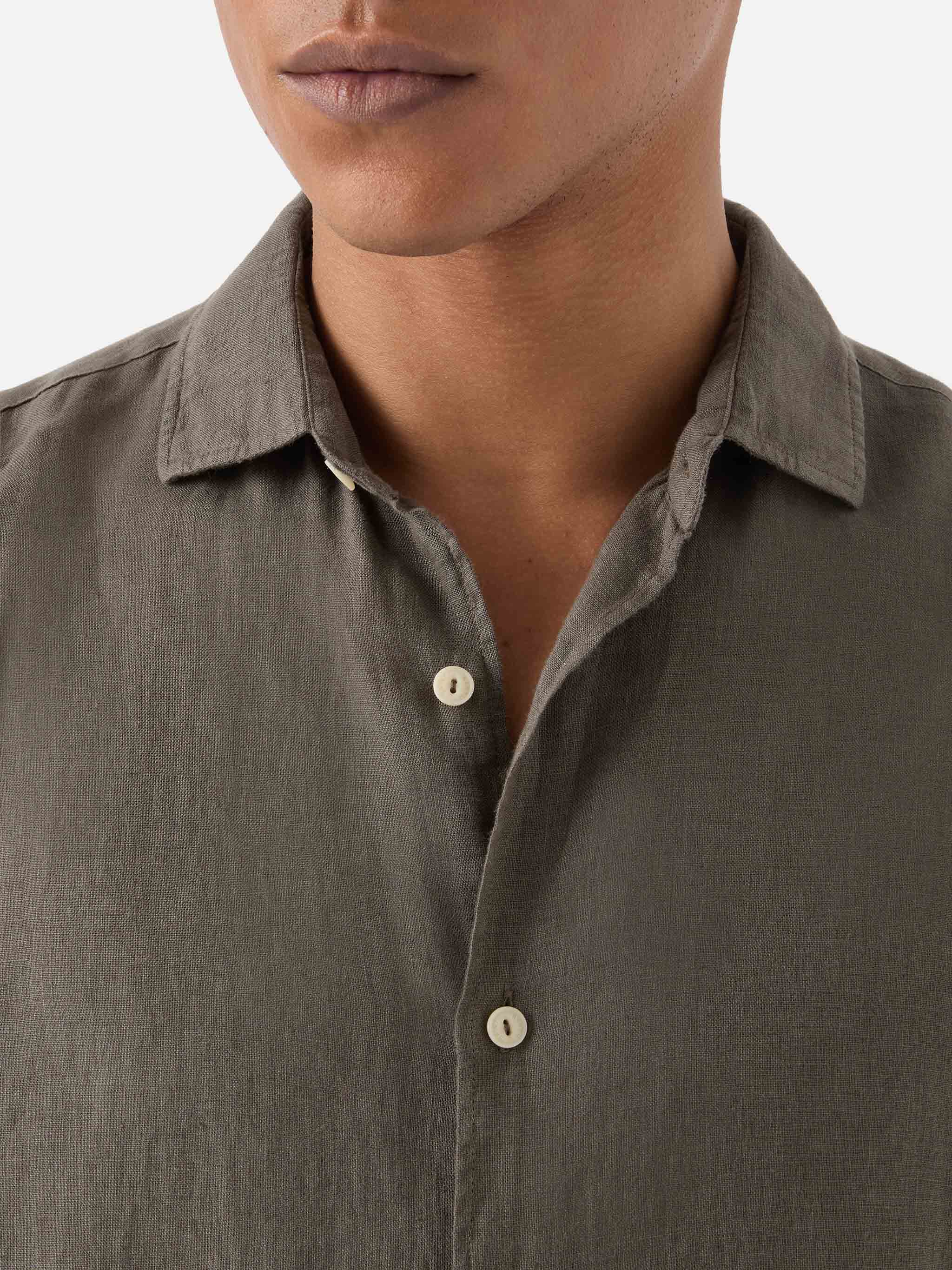 mc2-saint-barth-camicia-pamplona-da-uomo-in-puro-lino-verde-militare image 2