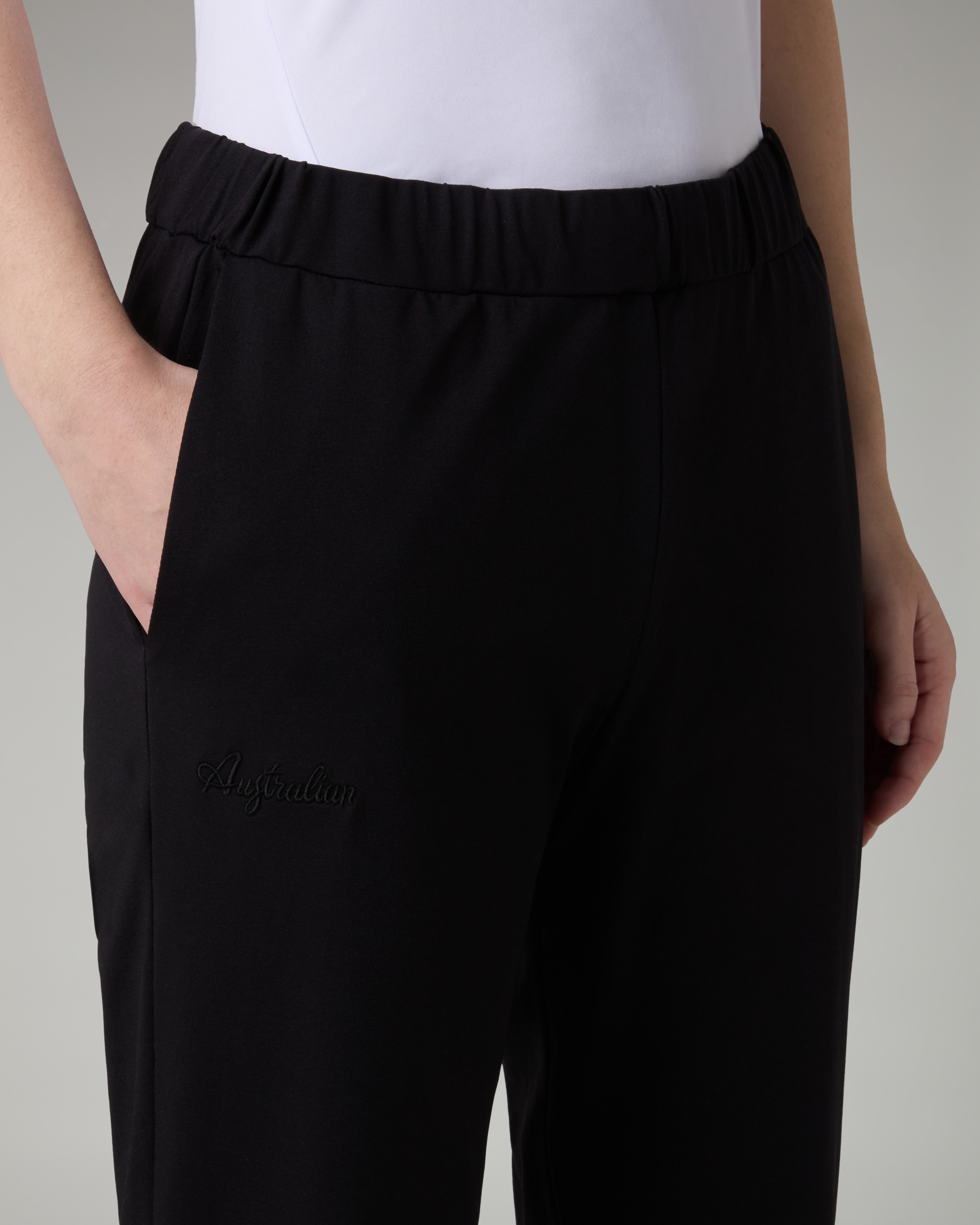 australian-grace-tracksuit-light-touch-nera-tuta-donna image 6