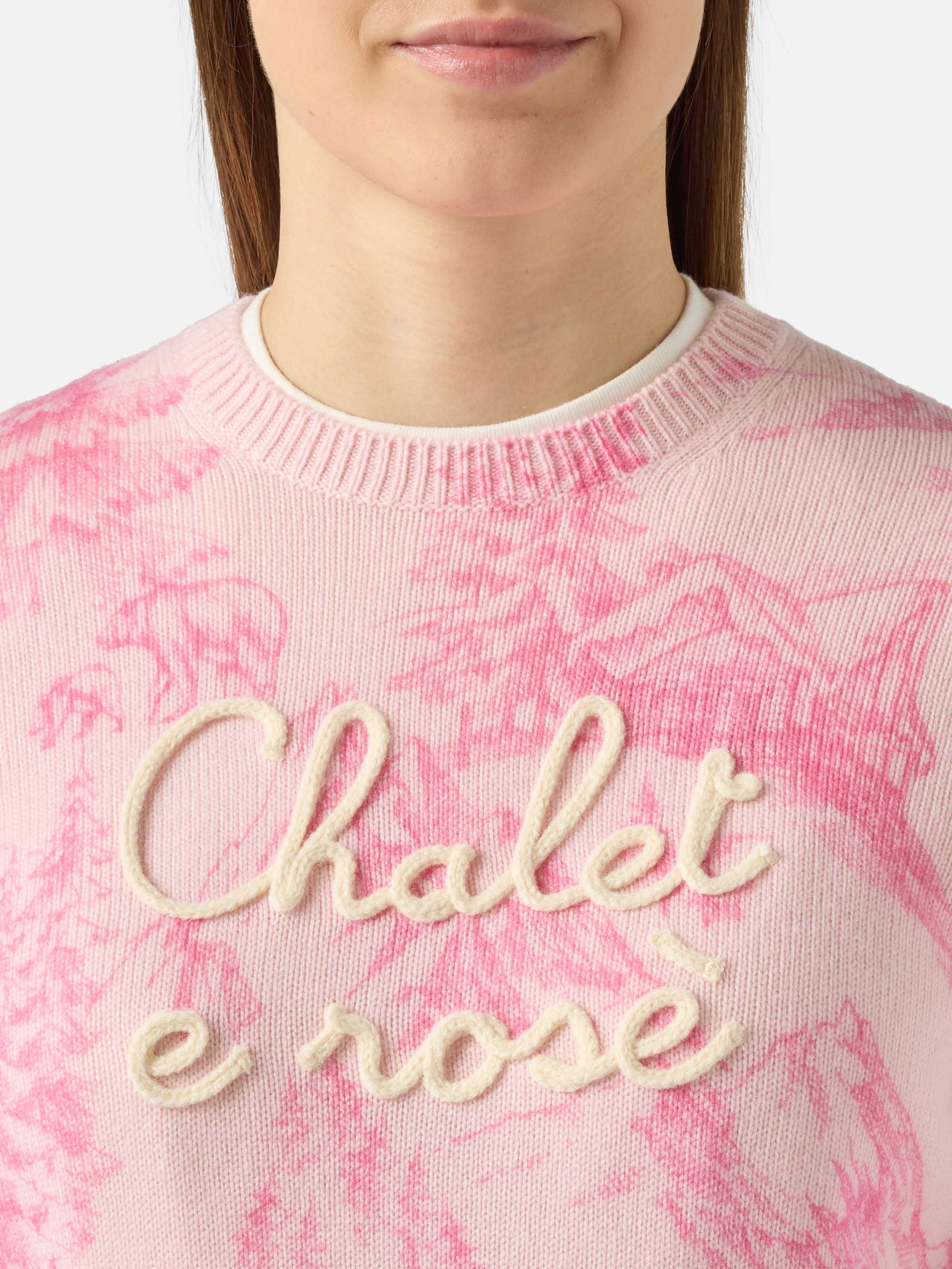 mc2-saint-barth-maglione-new-queen-donna-rosa-con-stampa-e-ricamo-chalet image 2