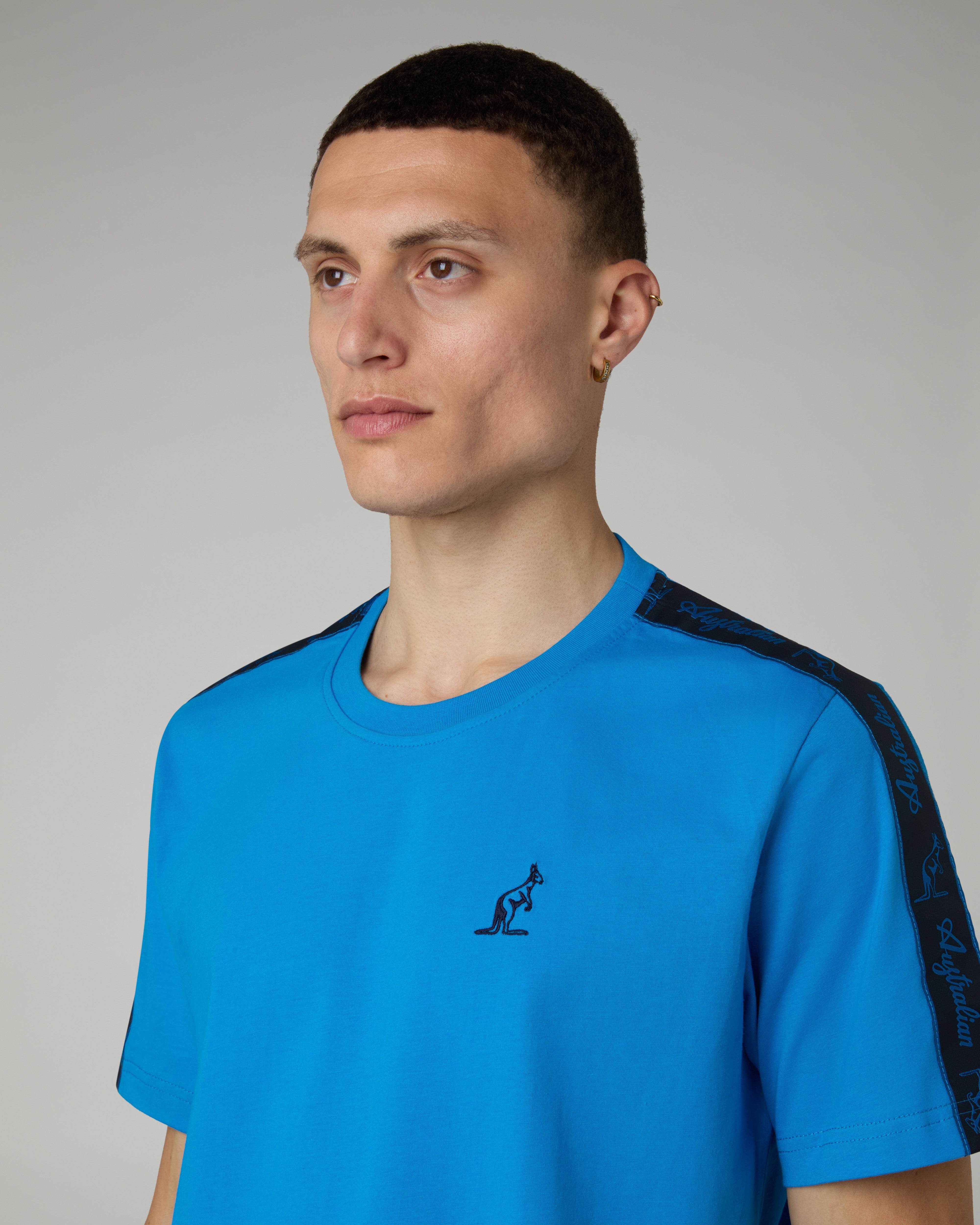 australian-blue-tape-t-shirt-blu-capri-cotone-regular-fit-made-in-italy image 4