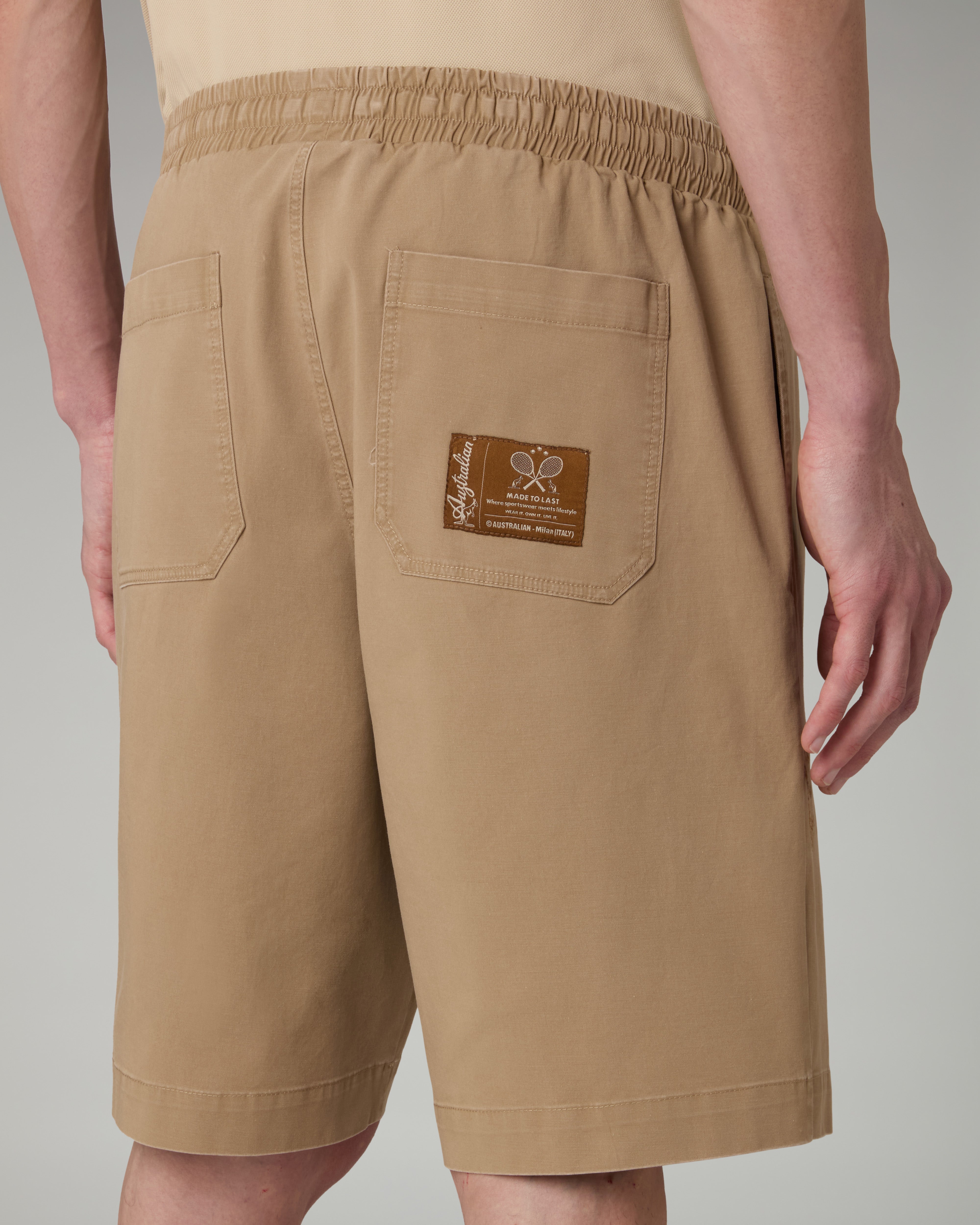 australian-doric-twill-short-in-cotone-caramello-con-coulisse-made-in-italy image 4