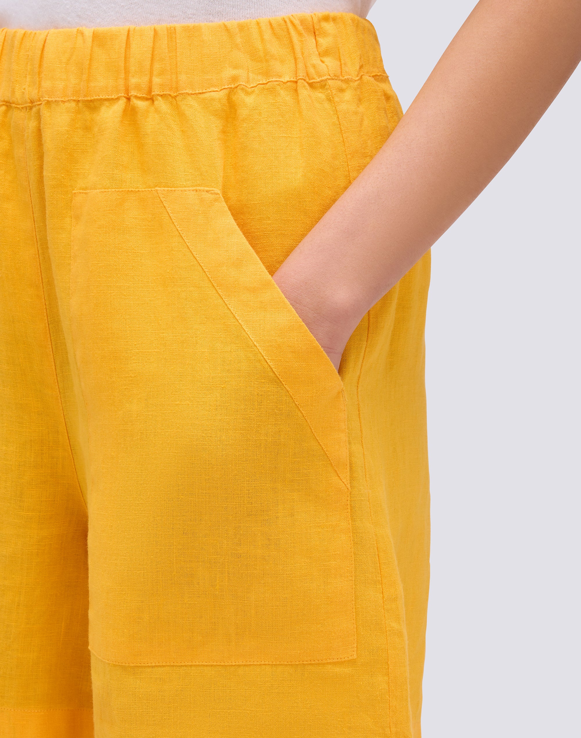 sundek-shorts-donna-in-lino-vita-elasticata image 3