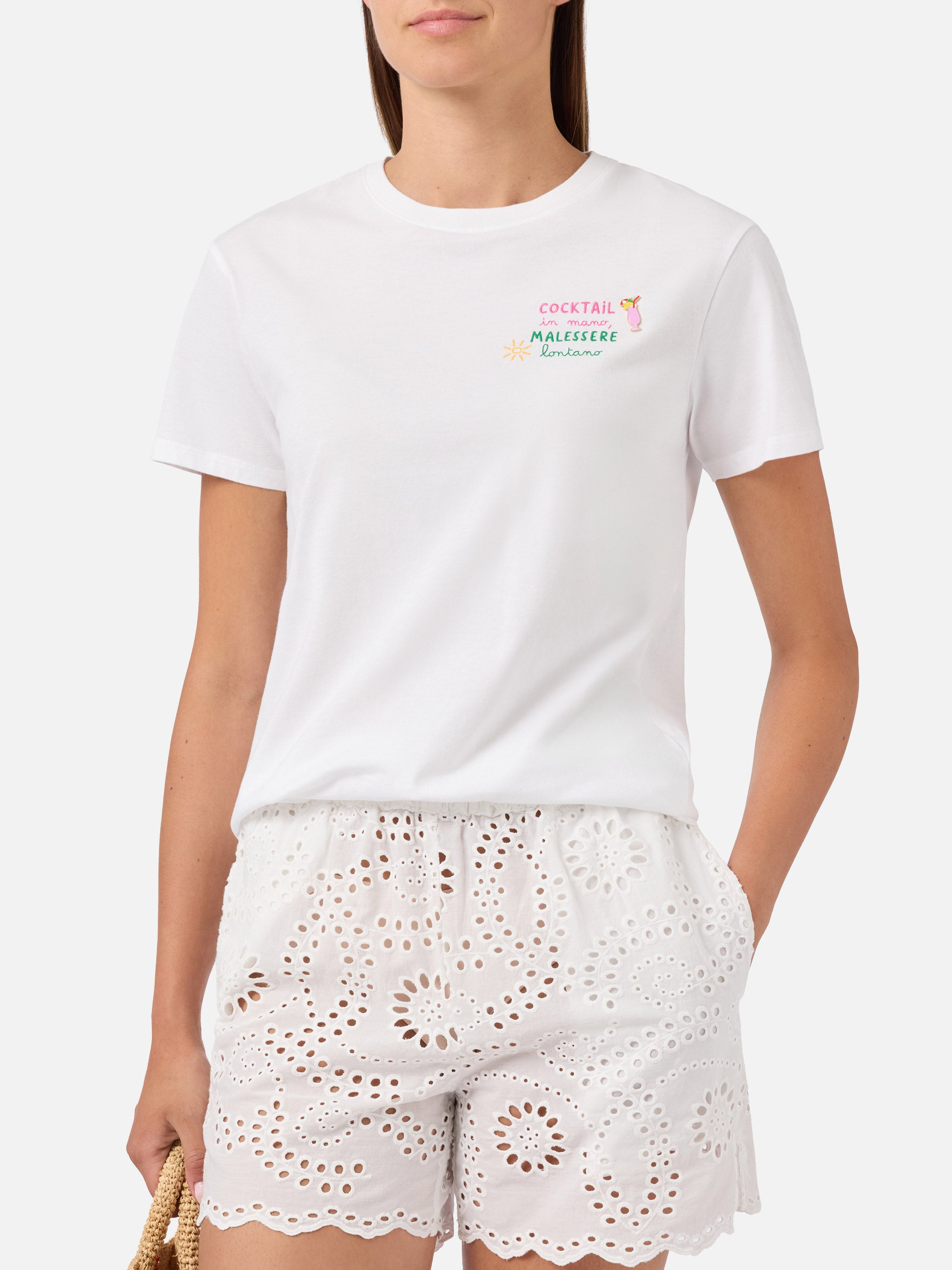 mc2-saint-barth-emilie-t-shirt-bianca-cotone-con-ricamo-cocktail image 2