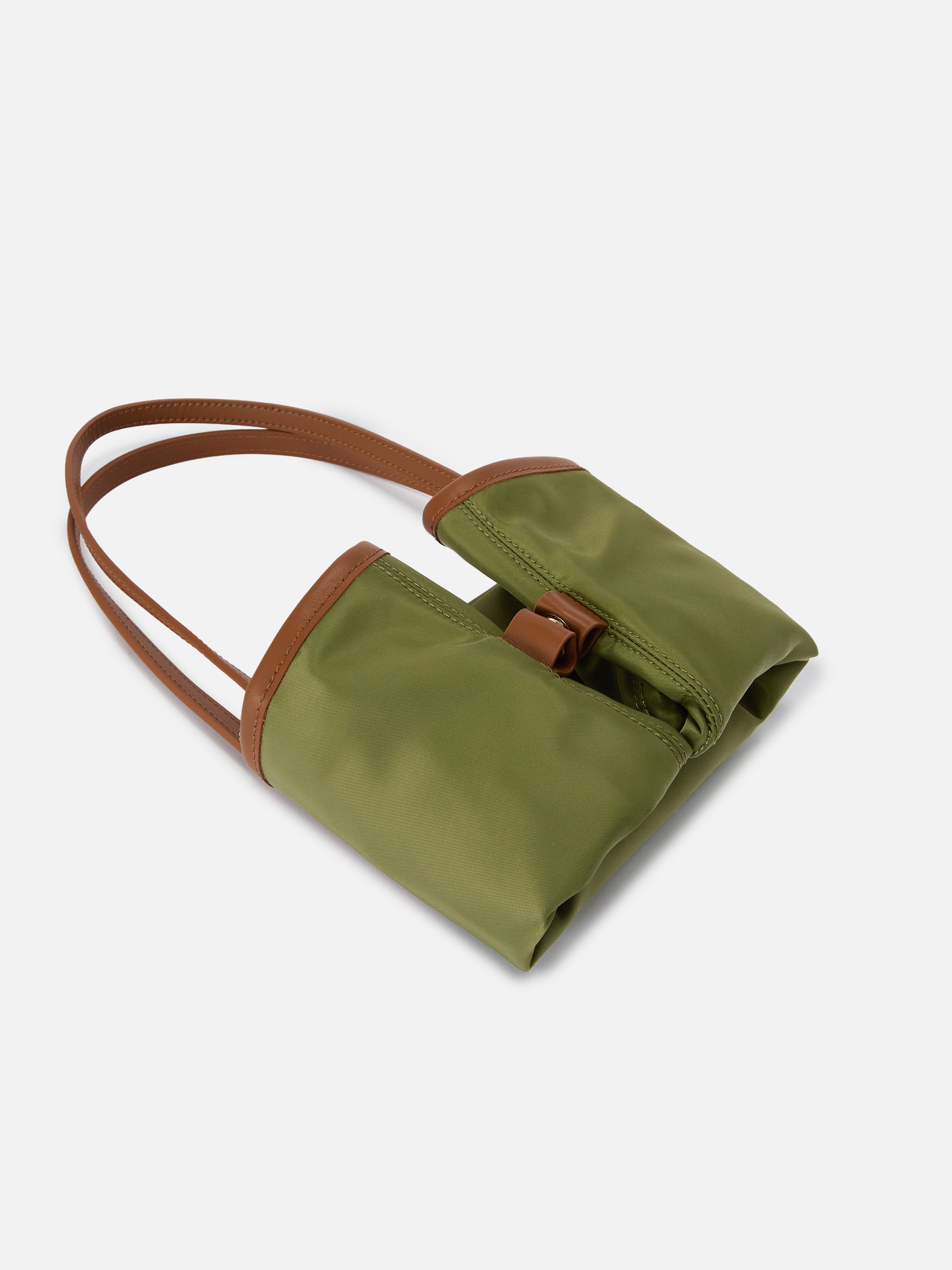 mc2-saint-barth-borsa-city-medium-in-nylon-verde-militare-logo-ricamato image 6
