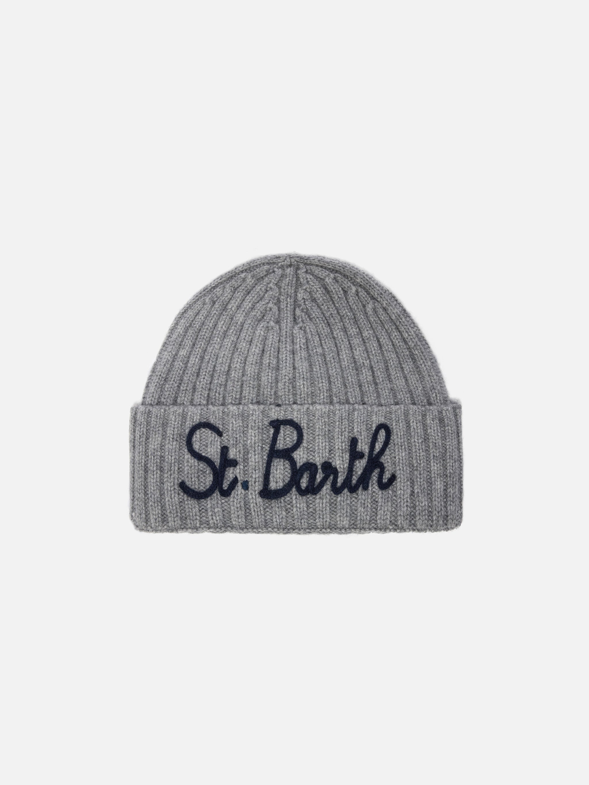 mc2-saint-barth-berretto-wengen-in-misto-cashmere-grigio-con-ricamo-st-barth image 1