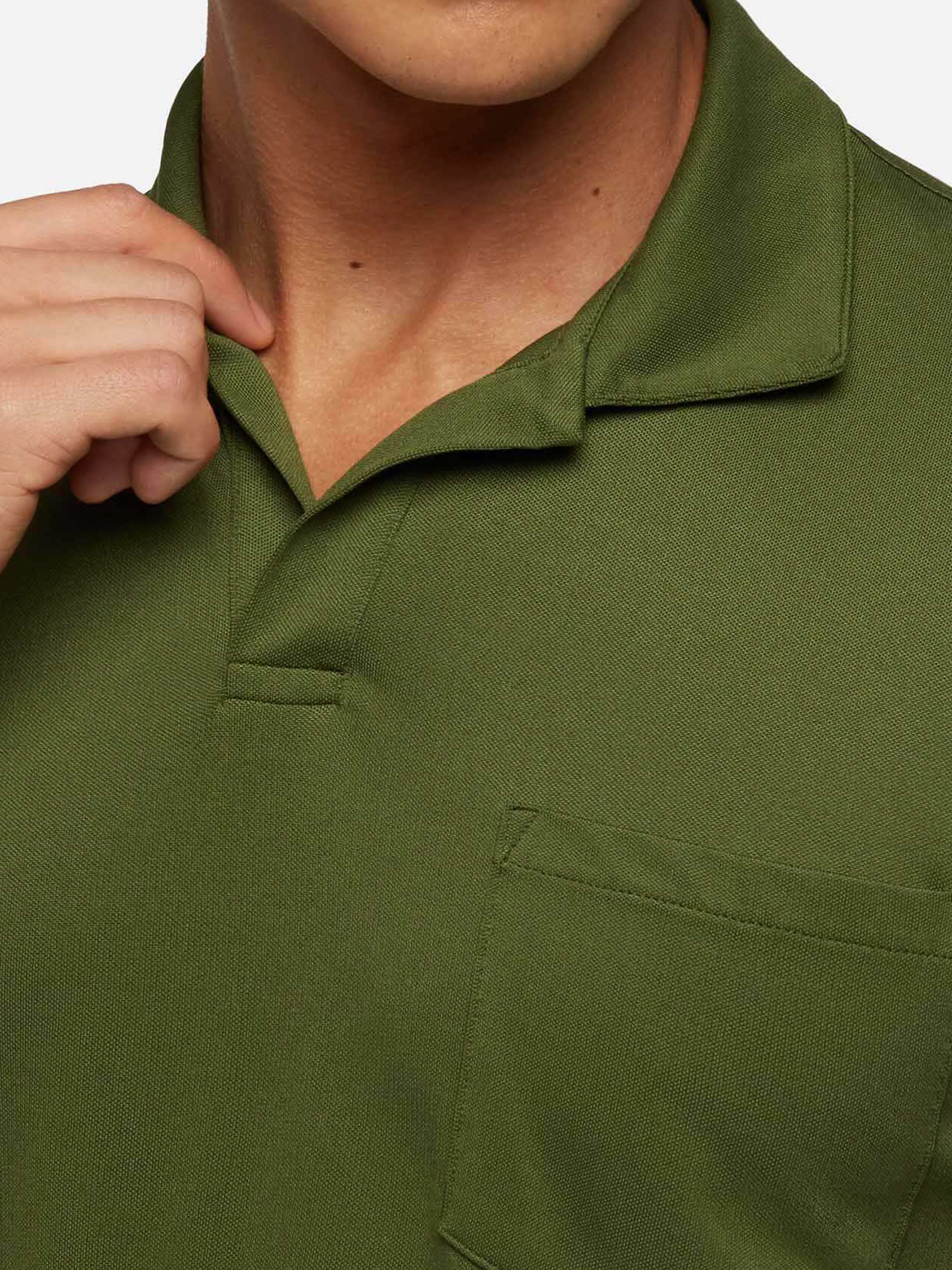 mc2-saint-barth-polo-camber-in-piqu-tecnico-verde-militare-tinta-unita-uomo-mezz image 2