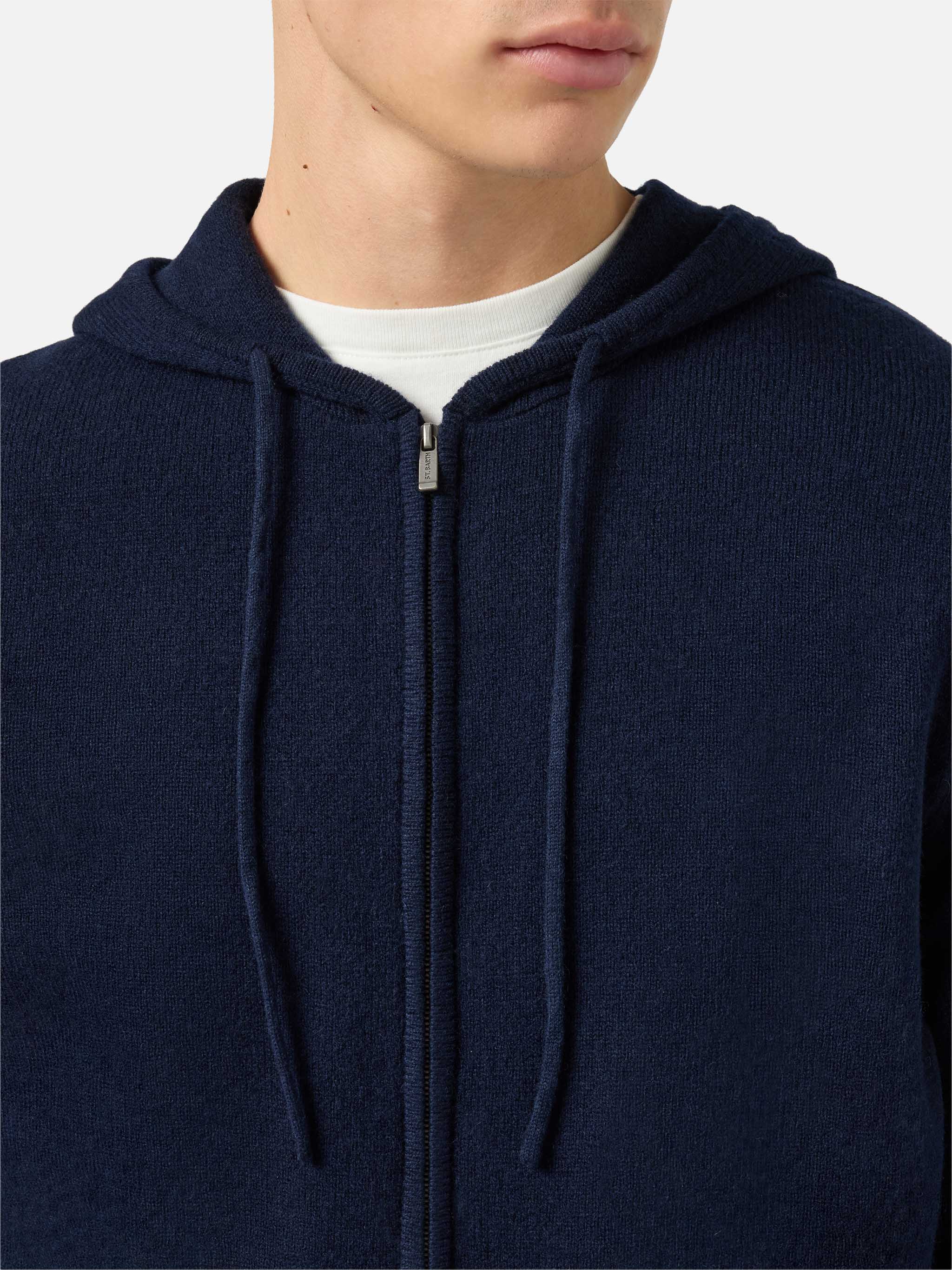 mc2-saint-barth-felpa-con-cappuccio-notting-in-100-lambswool-blu-notte image 2